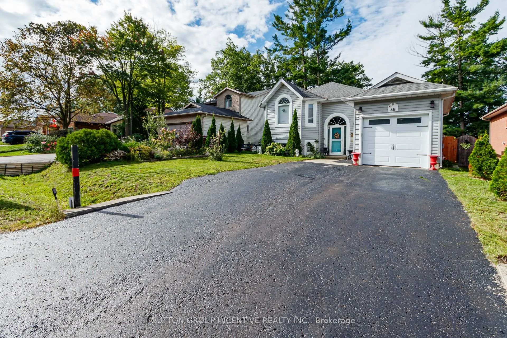 Photo of 48 Wesley Avenue