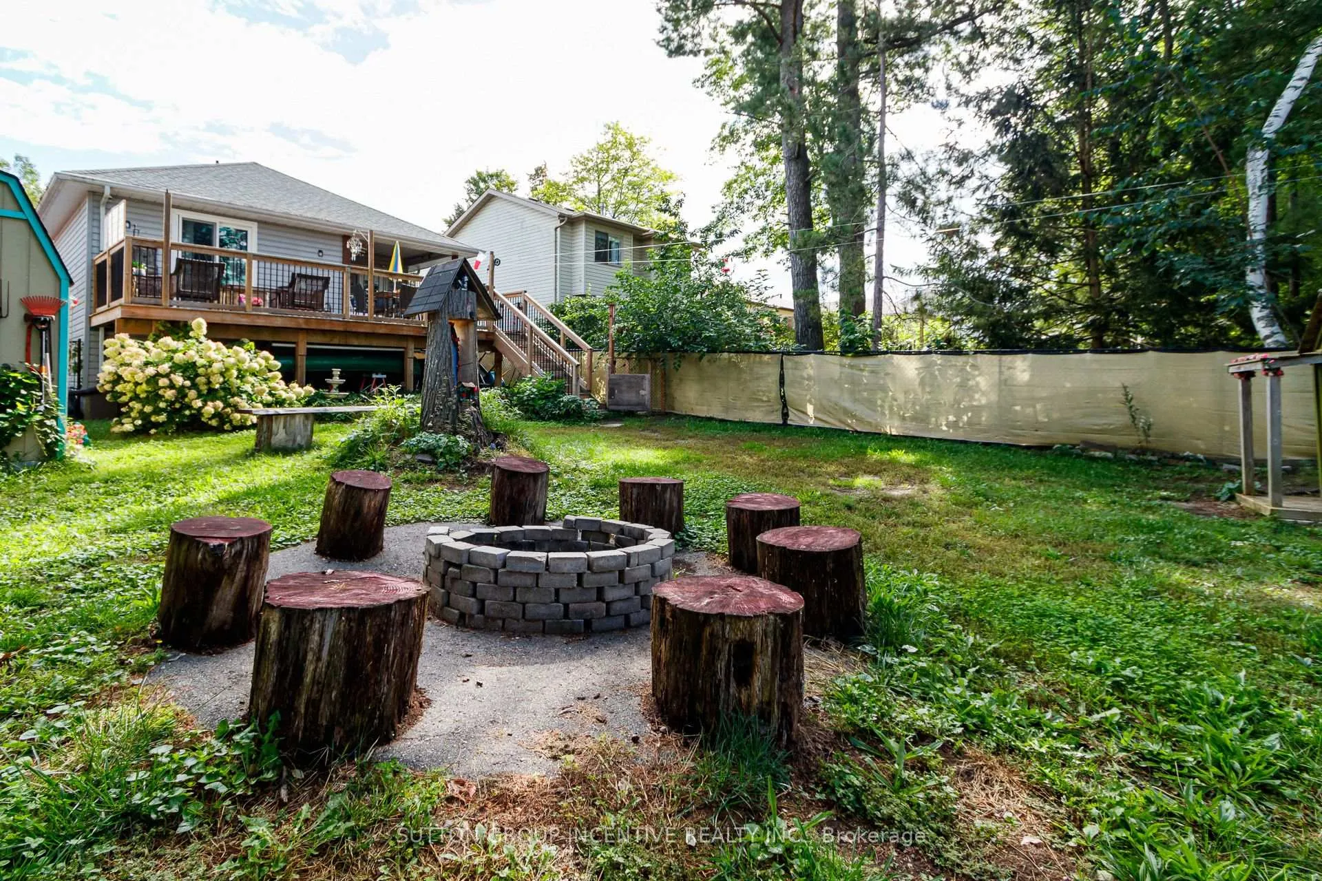Photo 40 of 48 Wesley Avenue, Wasaga Beach — HOMEH