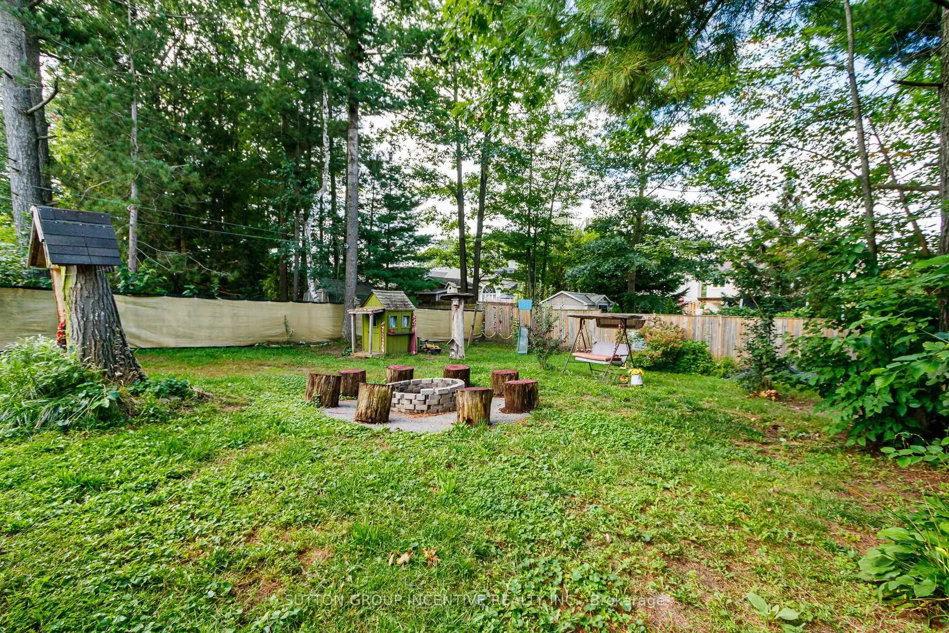 Photo 41 of 48 Wesley Avenue, Wasaga Beach — HOMEH