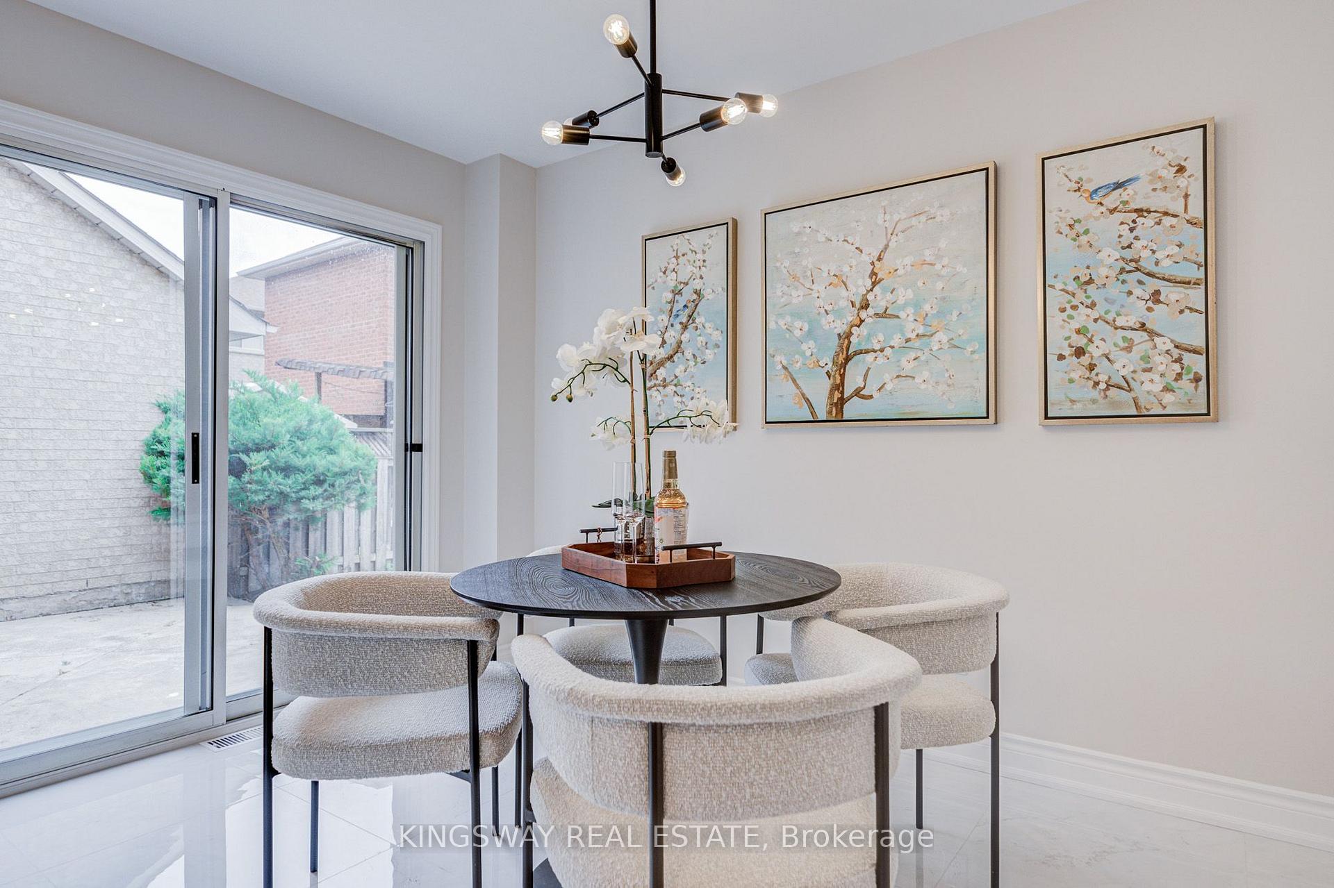 Photo 25 of 166 Matthew Drive, Vaughan, East Woodbridge — HOMEH