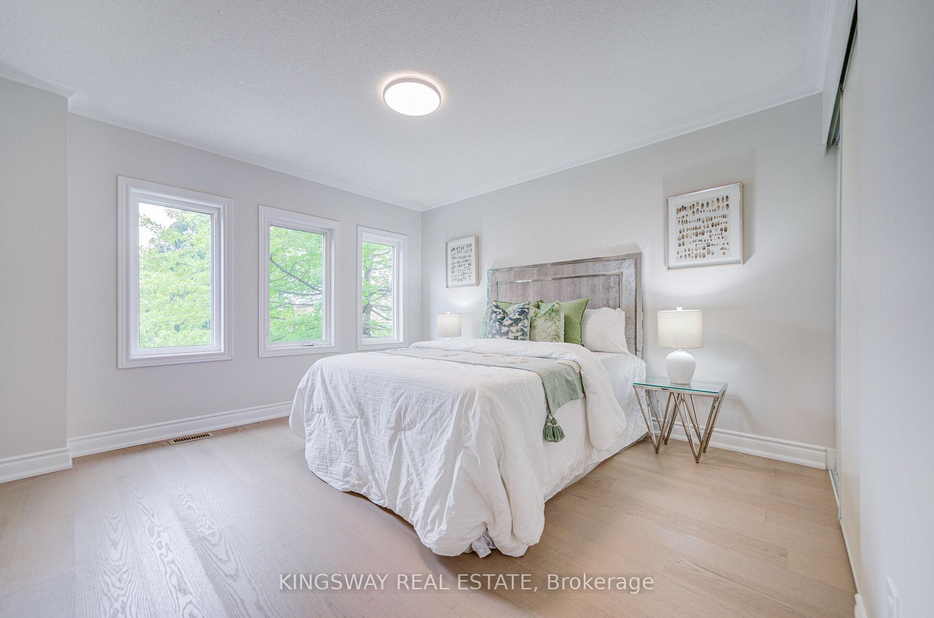 Photo 38 of 166 Matthew Drive, Vaughan, East Woodbridge — HOMEH
