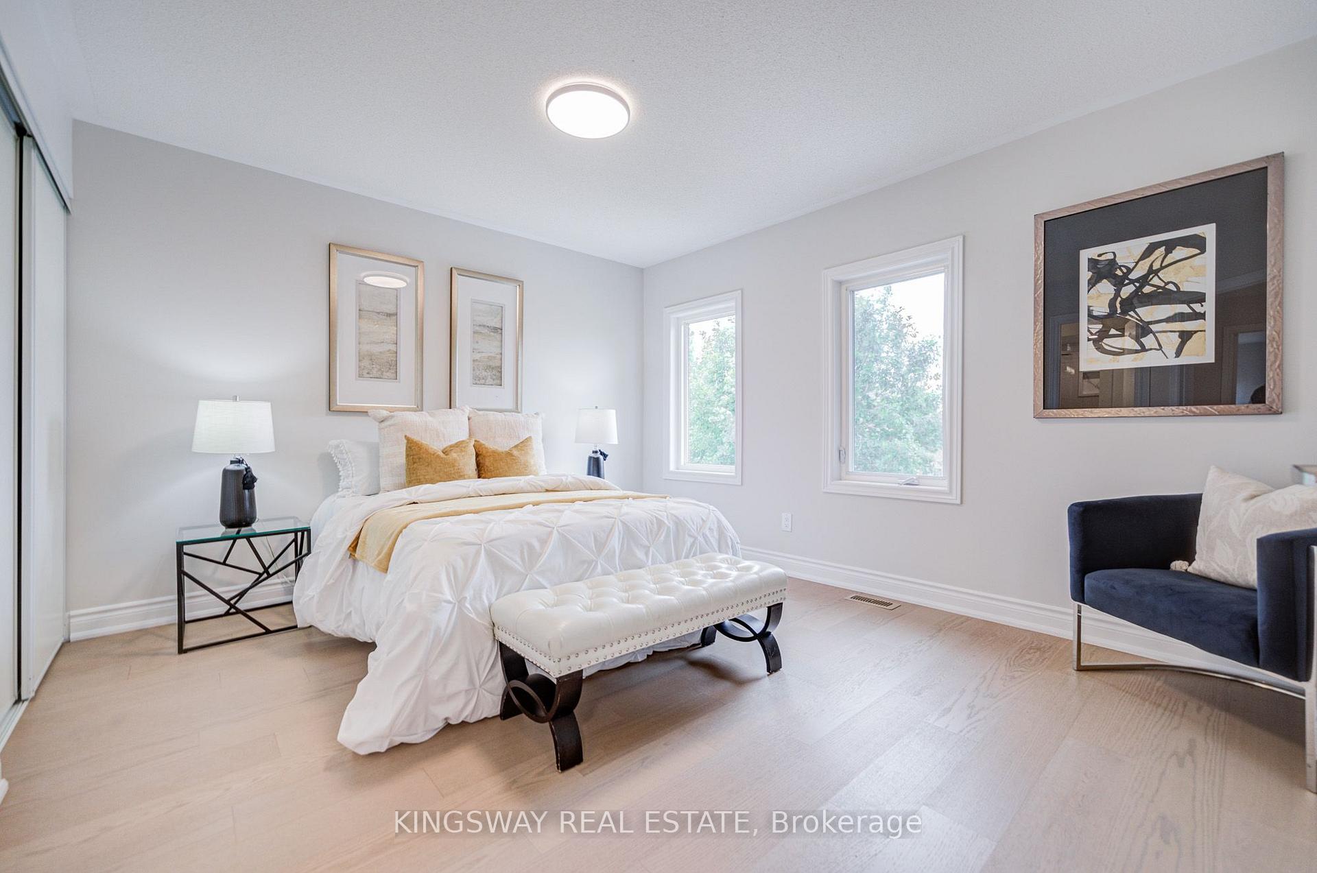 Photo 39 of 166 Matthew Drive, Vaughan, East Woodbridge — HOMEH