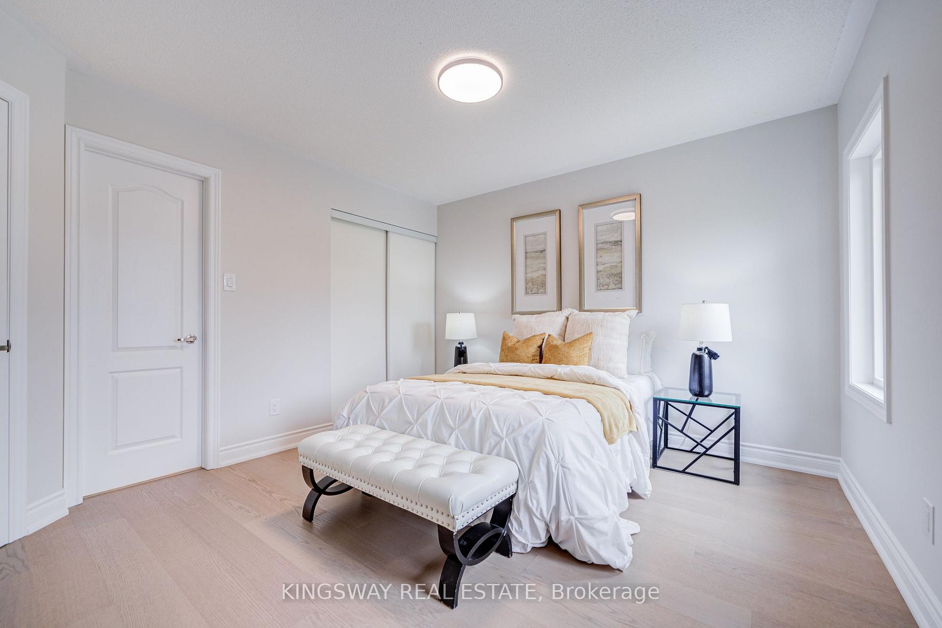 Photo 40 of 166 Matthew Drive, Vaughan, East Woodbridge — HOMEH