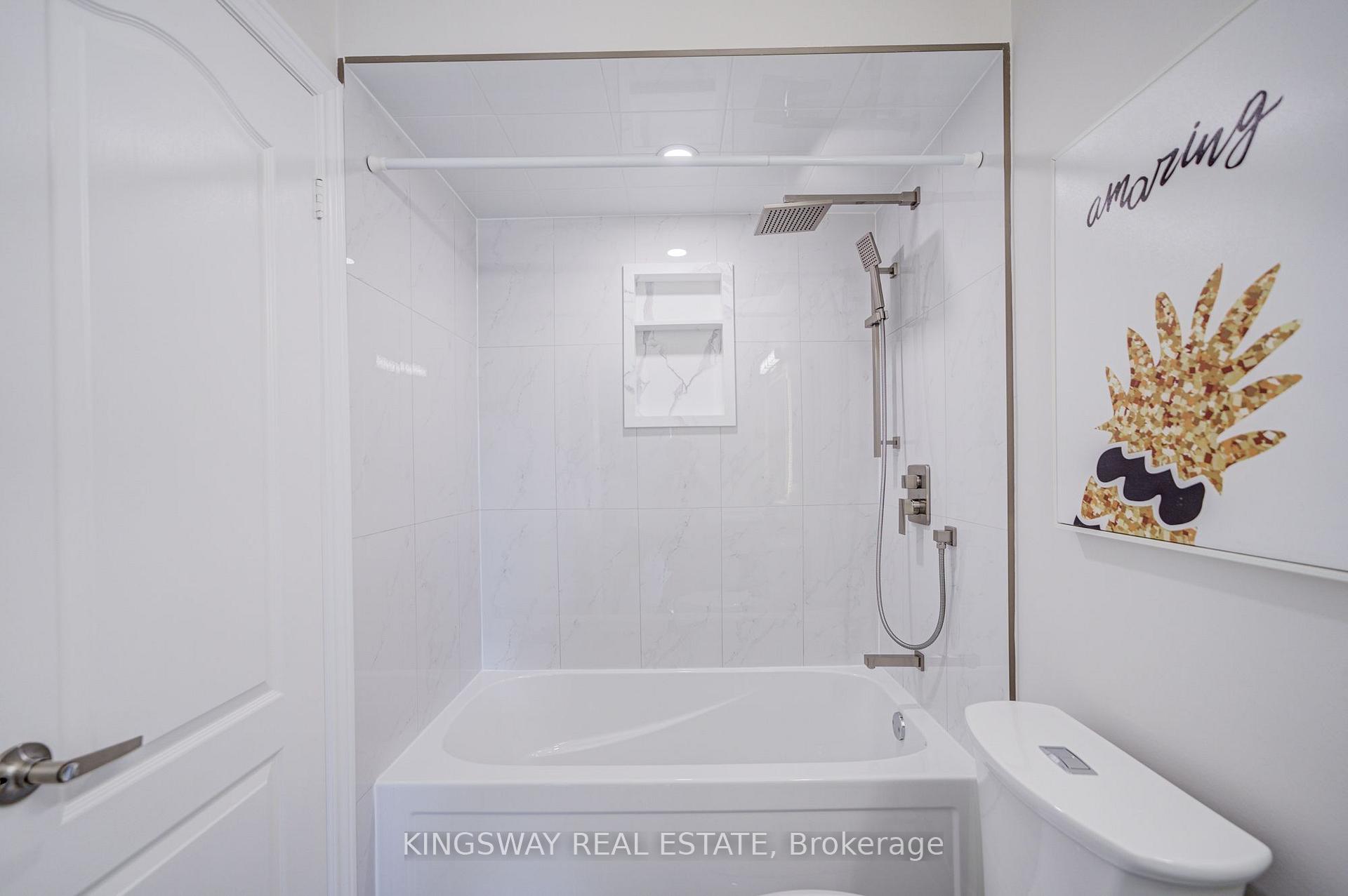 Photo 42 of 166 Matthew Drive, Vaughan, East Woodbridge — HOMEH