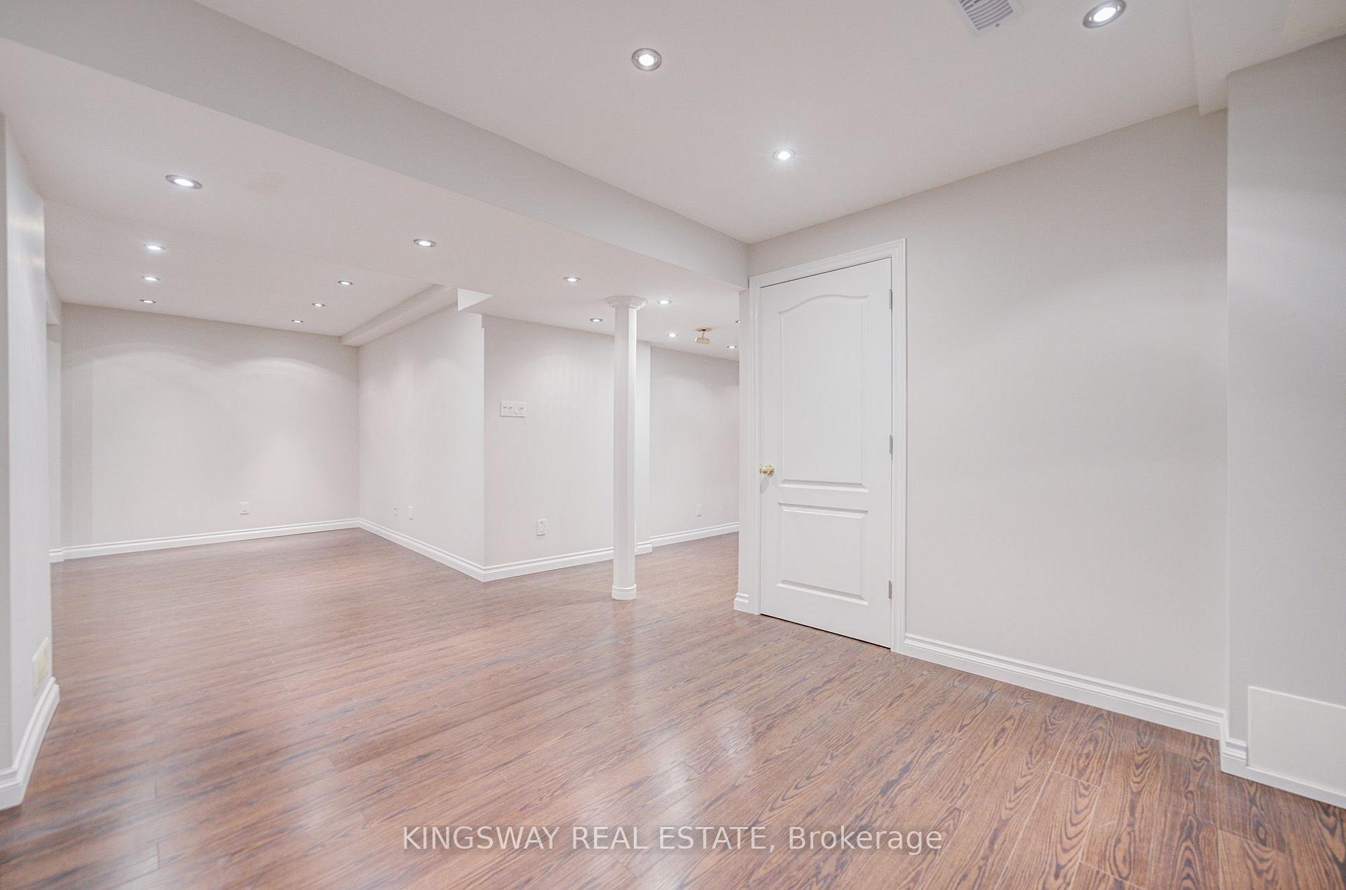 Photo 46 of 166 Matthew Drive, Vaughan, East Woodbridge — HOMEH