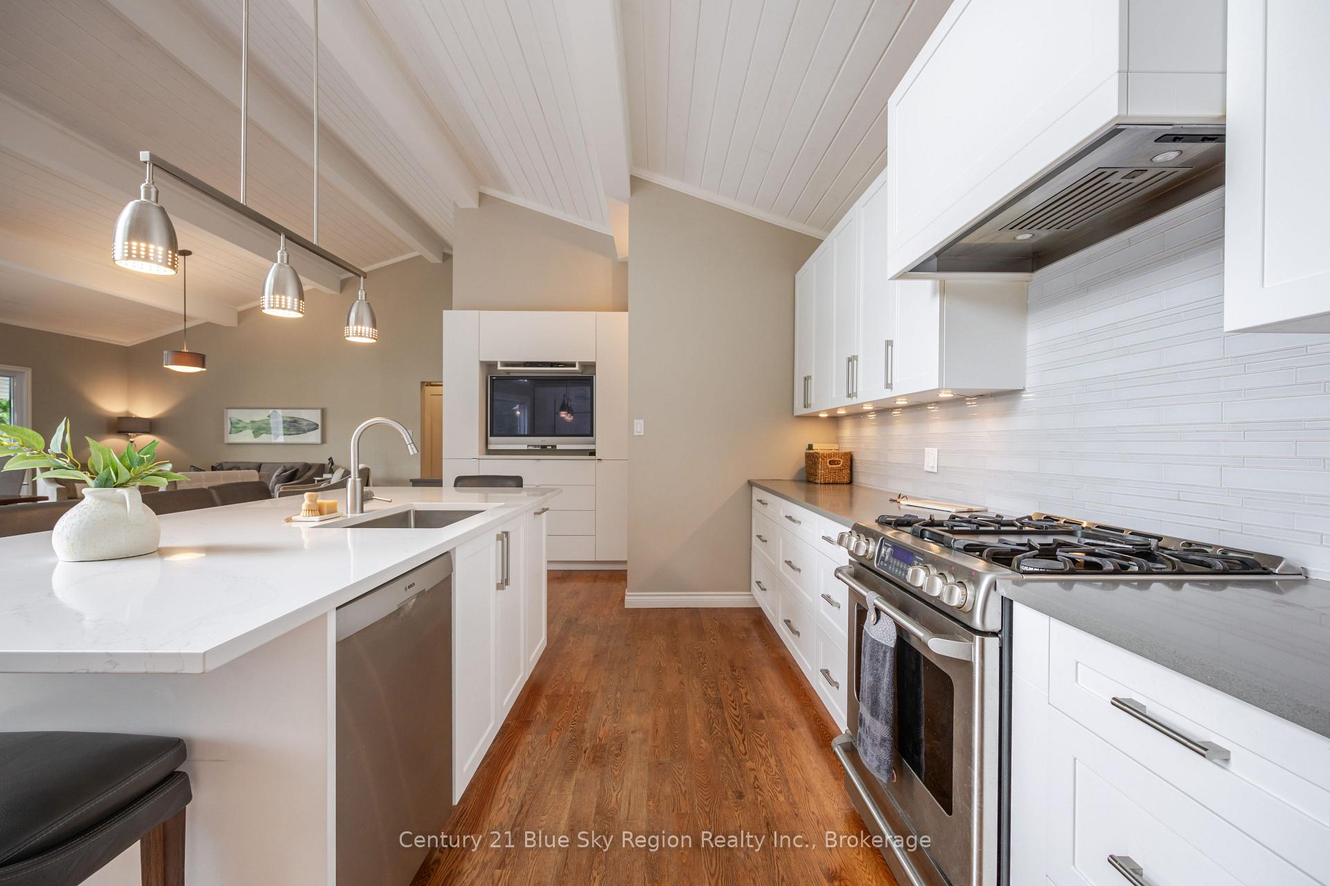 Photo 9 of 286 Shields Point, Bonfield — HOMEH