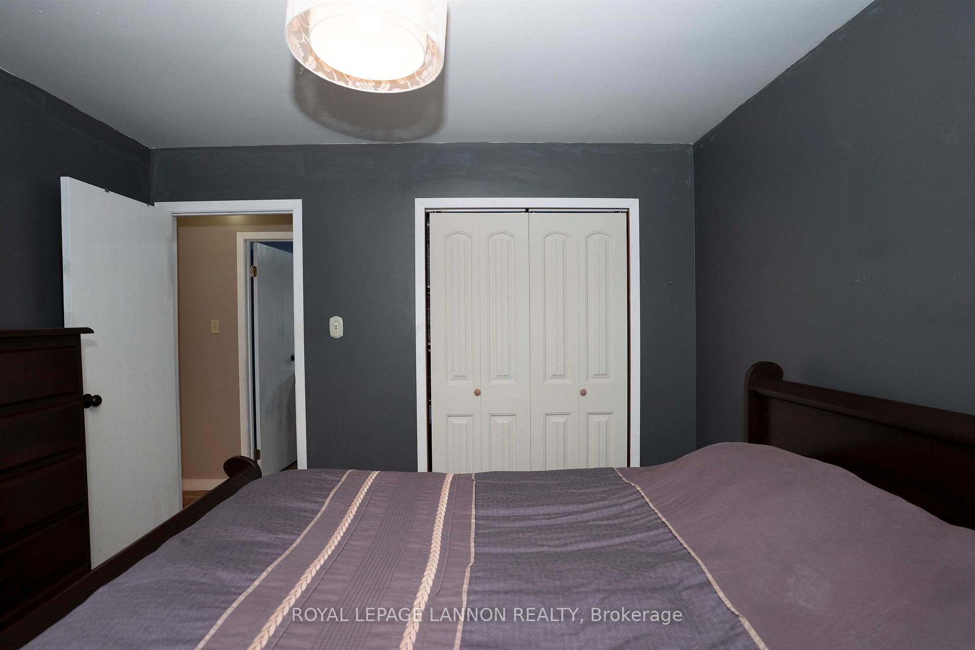 Photo 23 of 138 Iris Cres., Thunder Bay, Dawson Heights — HOMEH