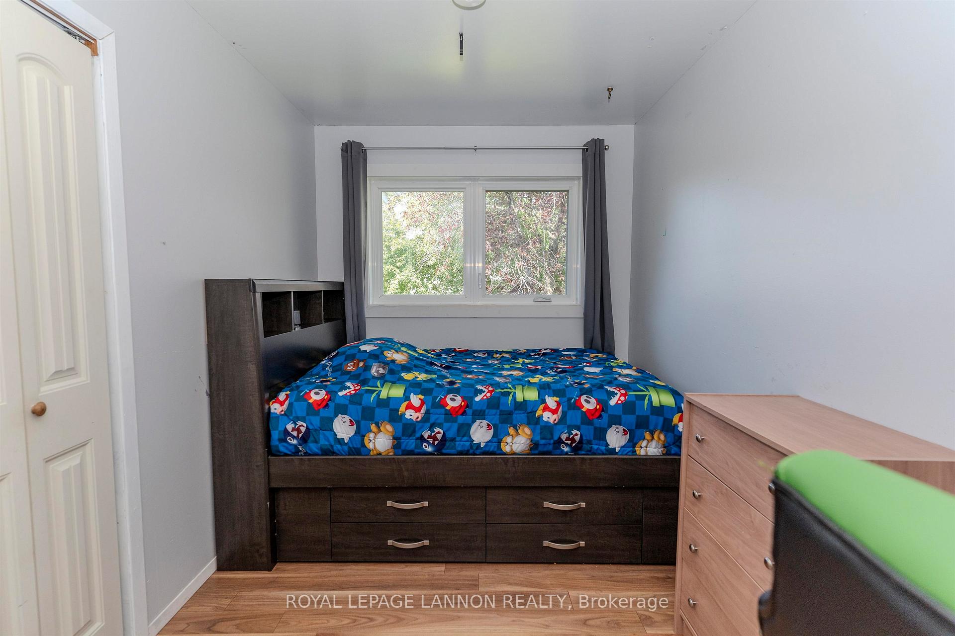 Photo 26 of 138 Iris Cres., Thunder Bay, Dawson Heights — HOMEH