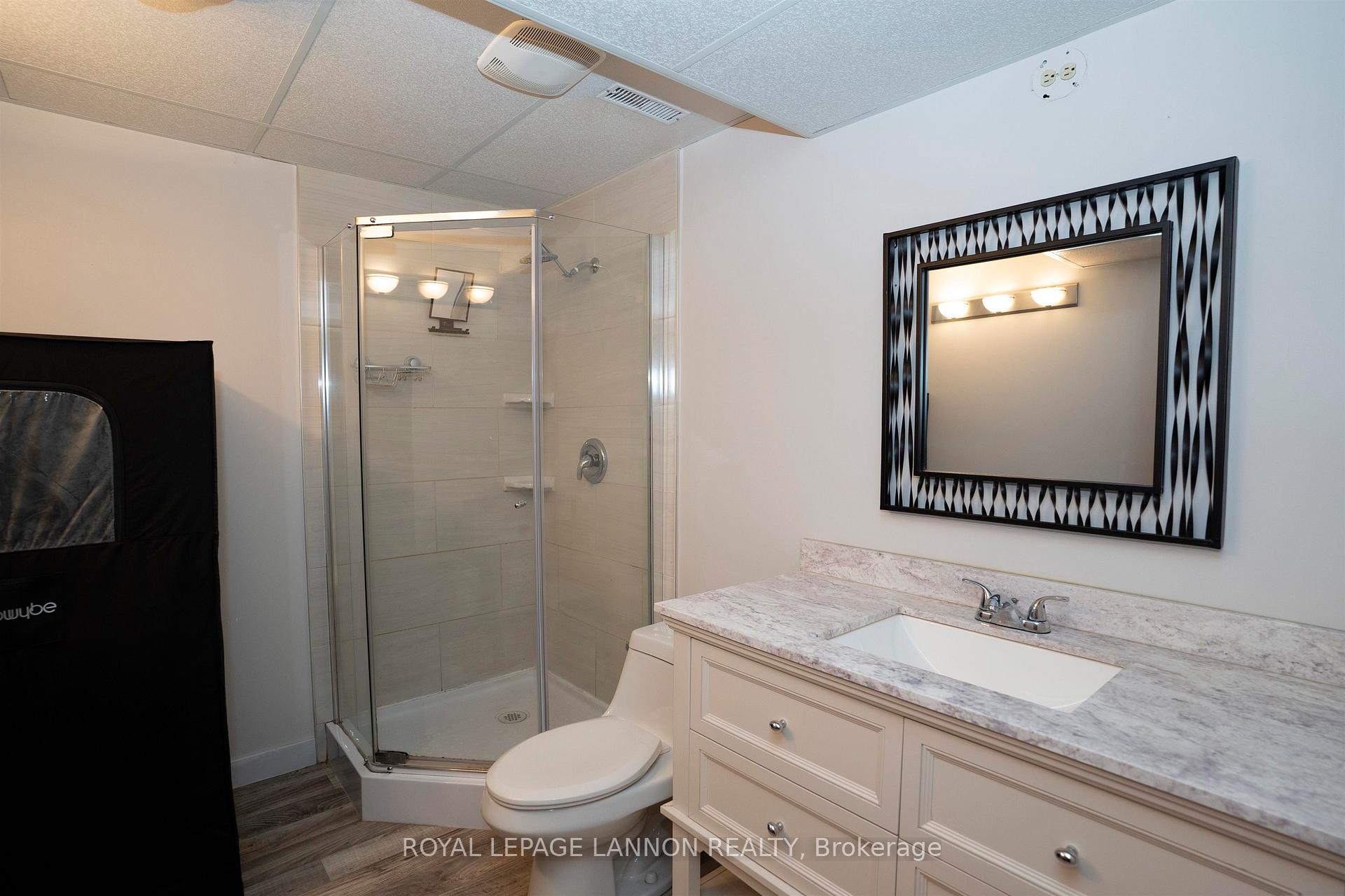 Photo 36 of 138 Iris Cres., Thunder Bay, Dawson Heights — HOMEH
