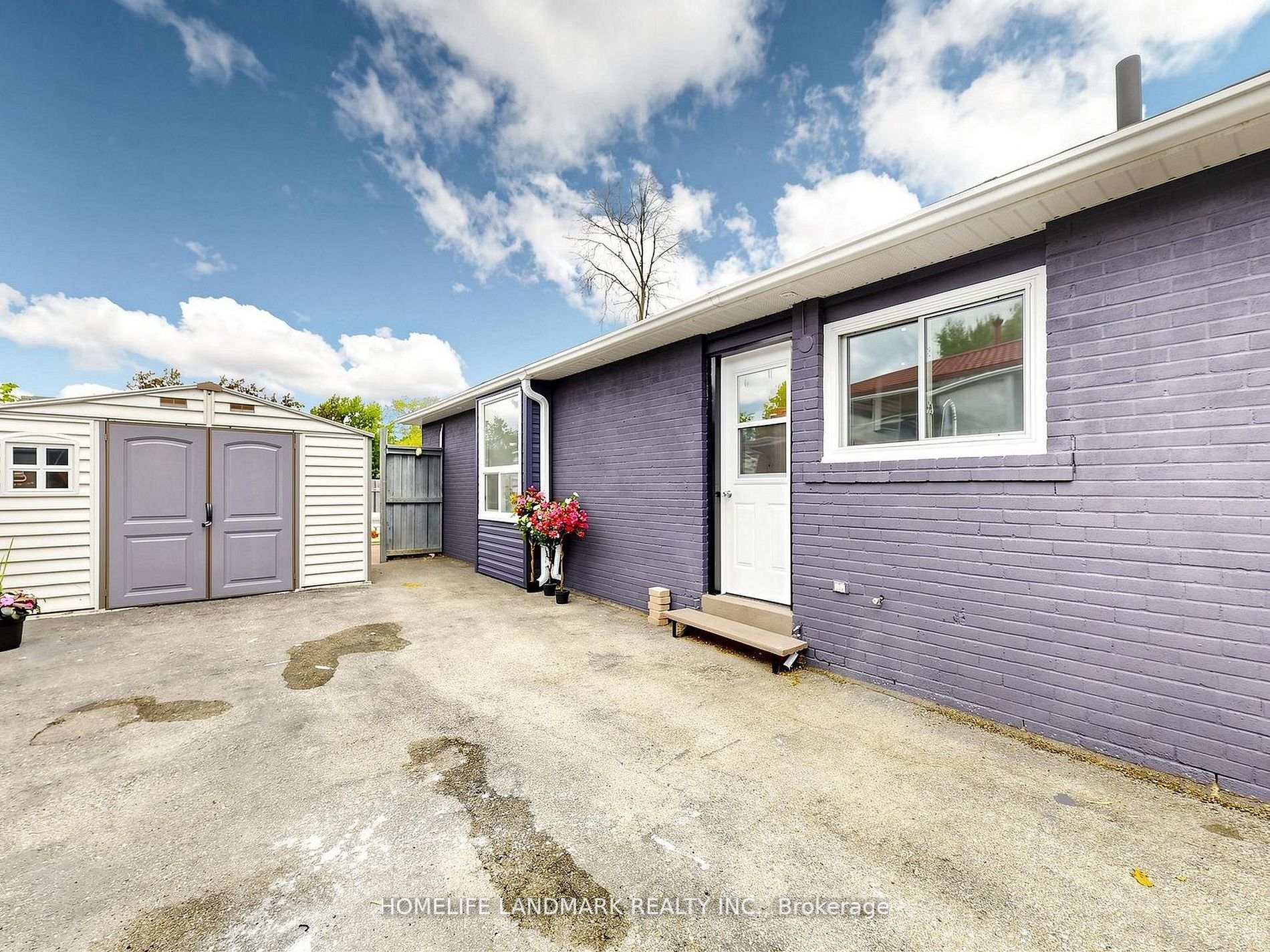 Photo 18 of 42 Glenmore Crescent, Brampton, Northgate — HOMEH