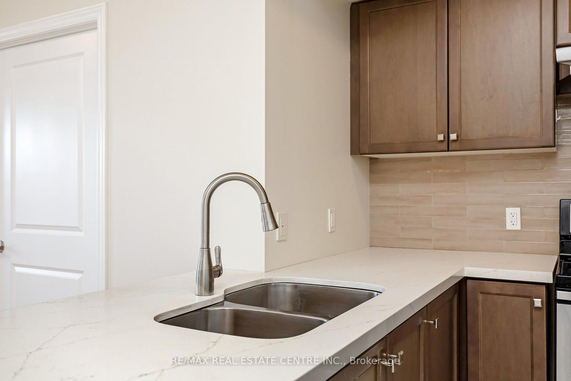 Photo 10 of Unit 408, 650 Sauve Street, Milton, Beaty — HOMEH
