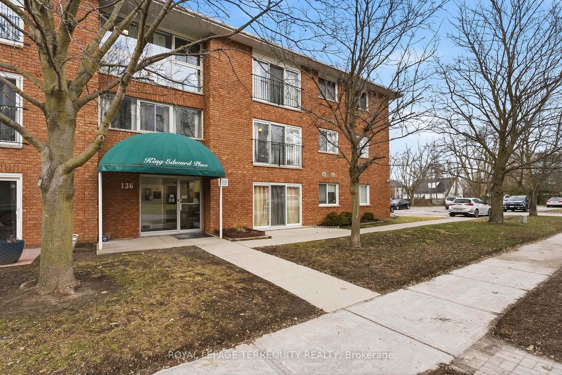 Photo 5 of Unit 307, 136 Ware Street, Peterborough, Town Ward 3 — HOMEH