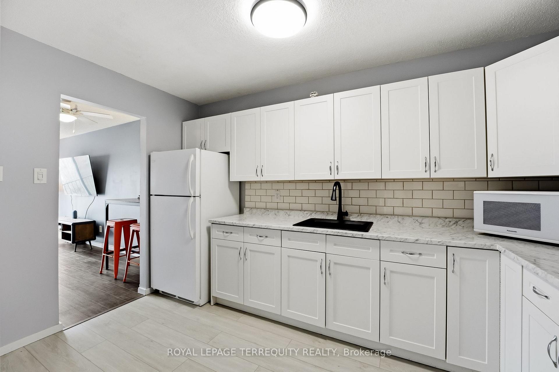 Photo 19 of Unit 307, 136 Ware Street, Peterborough, Town Ward 3 — HOMEH