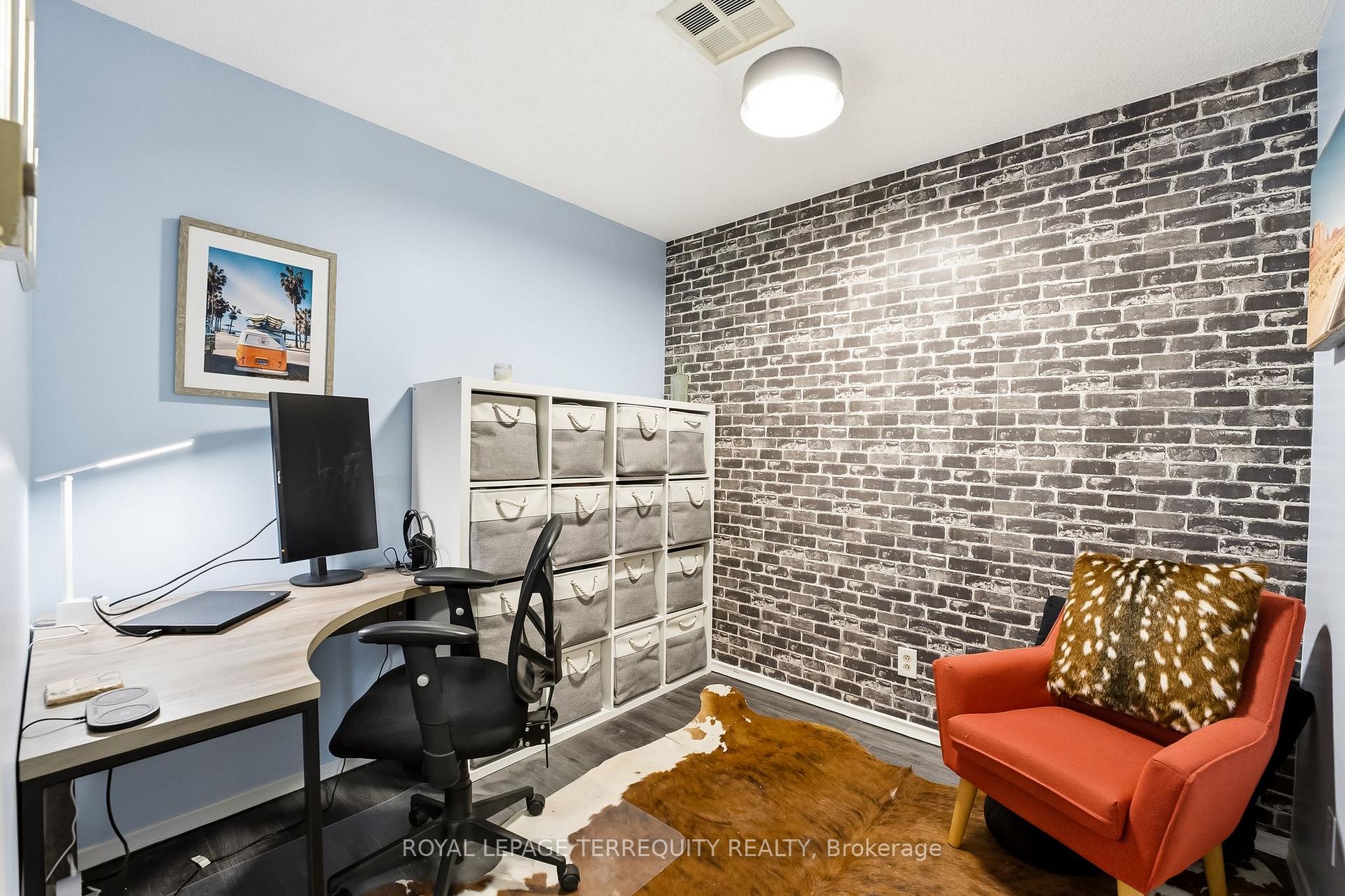 Photo 23 of Unit 307, 136 Ware Street, Peterborough, Town Ward 3 — HOMEH