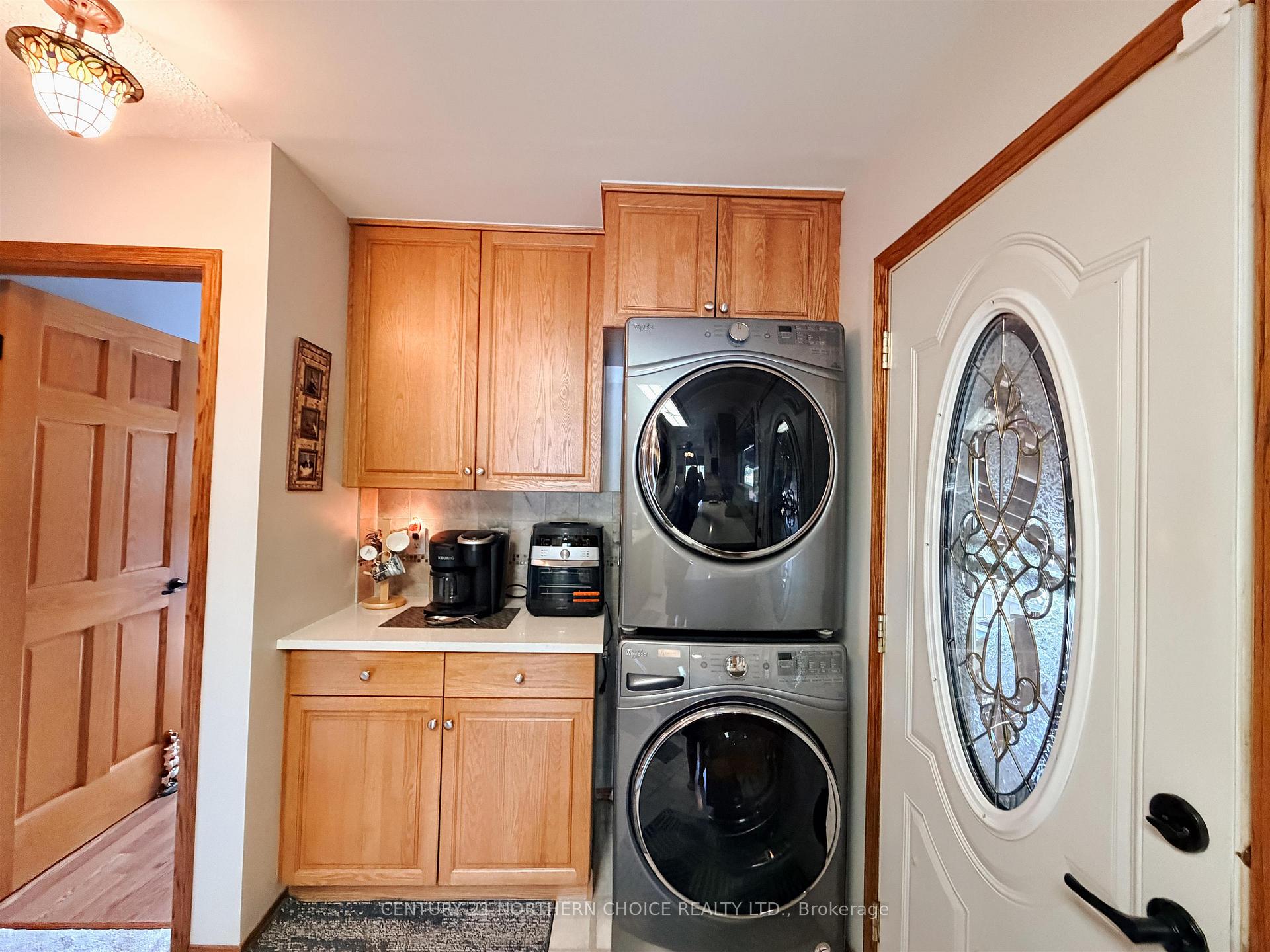 Photo 7 of 917 Valley Drive, Kenora, Evergreen — HOMEH