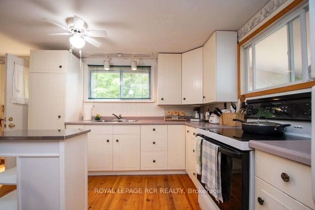 Photo 12 of 40 Griffin Drive, Kawartha Lakes, Somerville — HOMEH