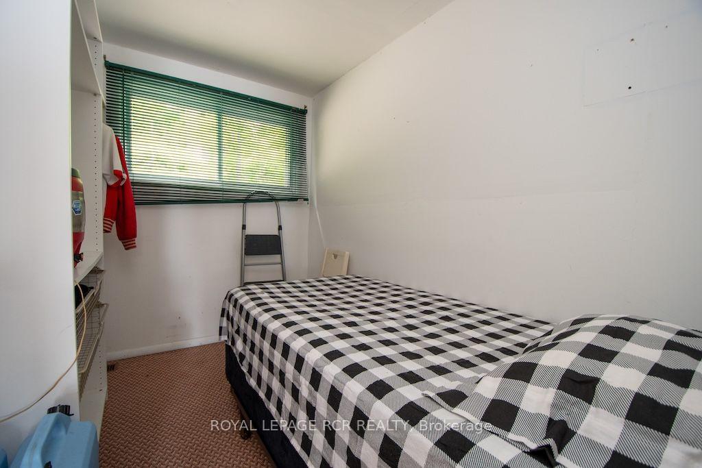Photo 15 of 40 Griffin Drive, Kawartha Lakes, Somerville — HOMEH