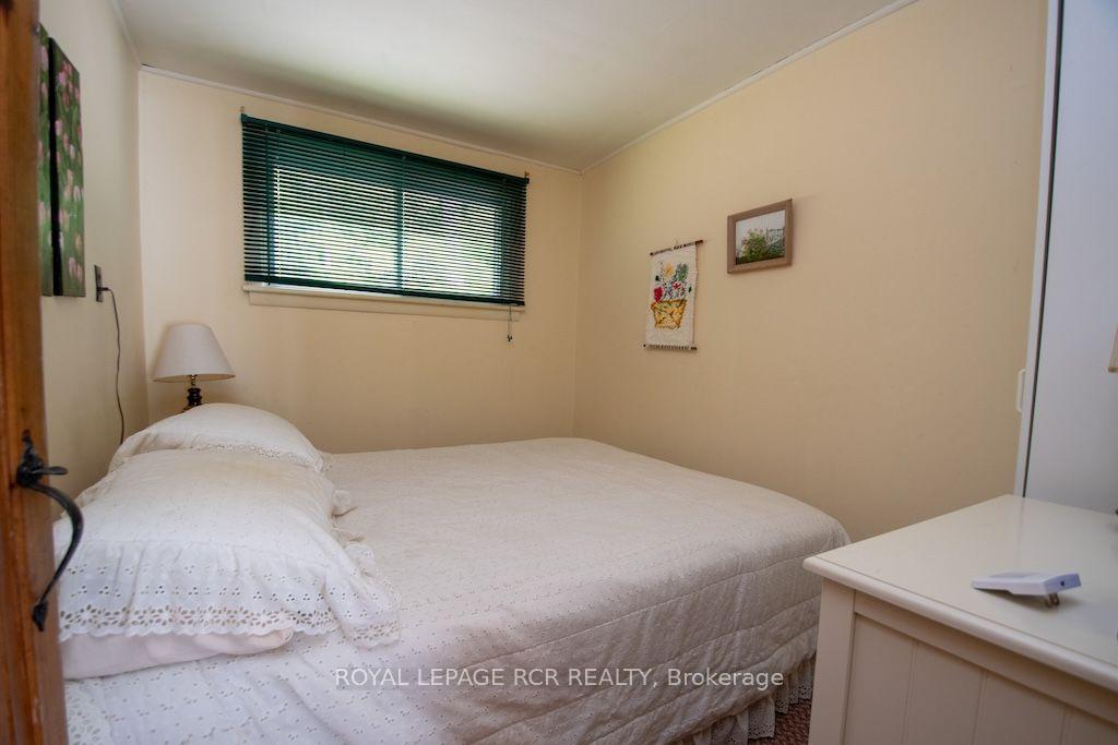 Photo 16 of 40 Griffin Drive, Kawartha Lakes, Somerville — HOMEH