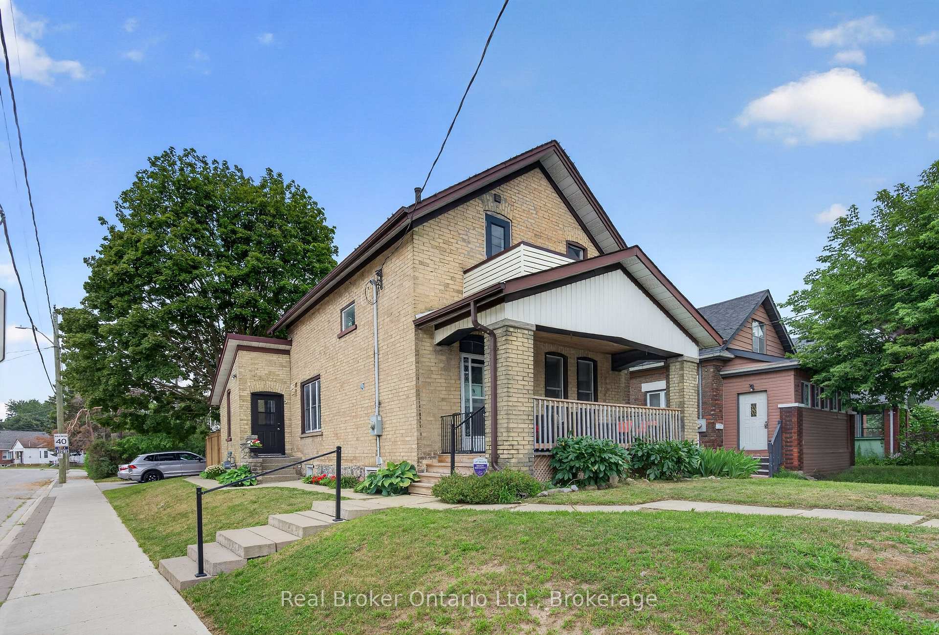 Photo 3 of 155 Lancaster Street W, Kitchener, Civic Centre — HOMEH