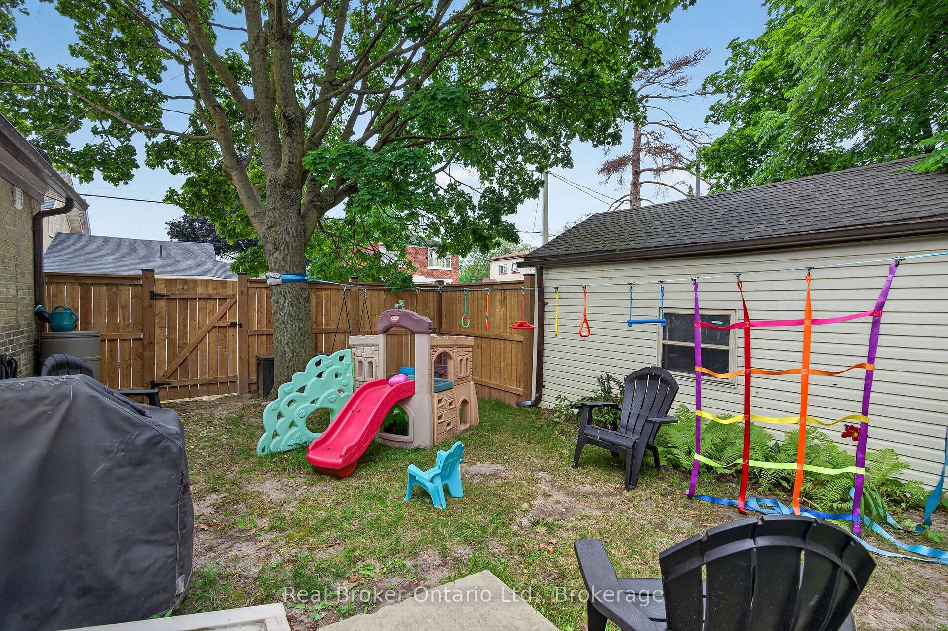 Photo 31 of 155 Lancaster Street W, Kitchener, Civic Centre — HOMEH