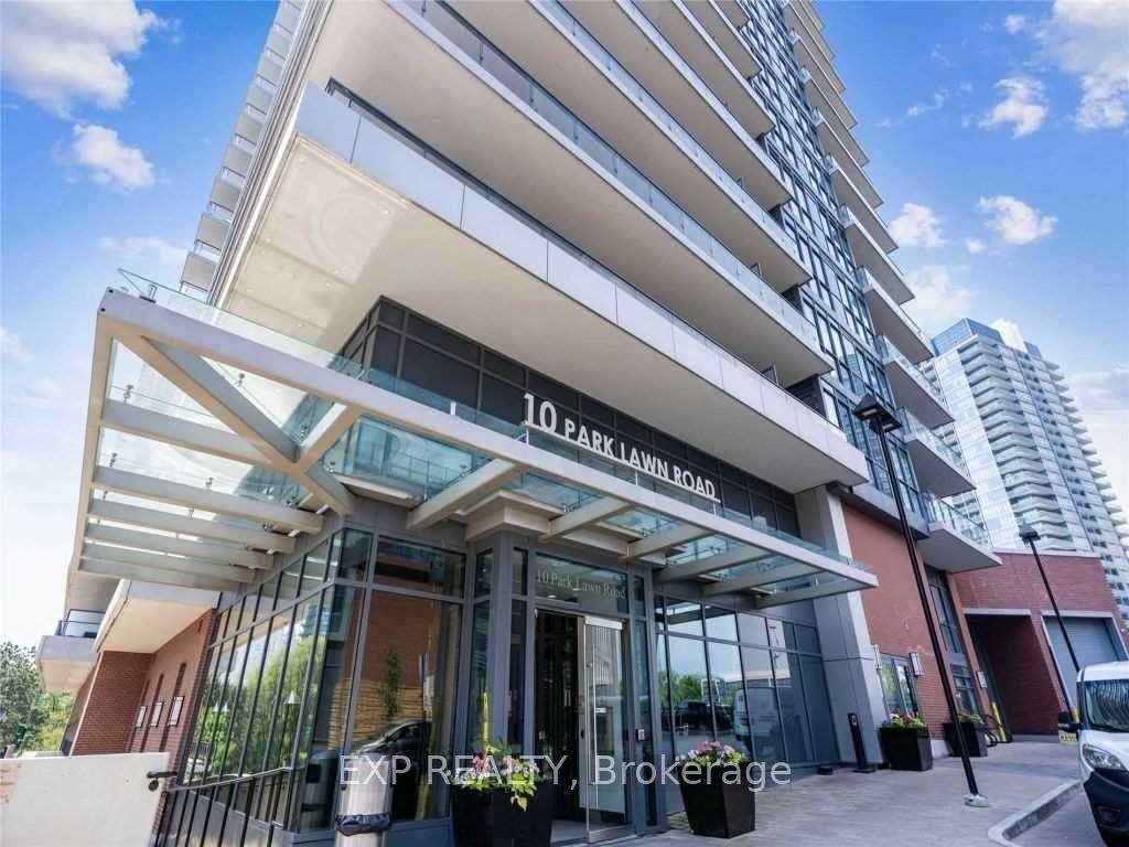 Front of Unit 3104, 10 Park Lawn Road