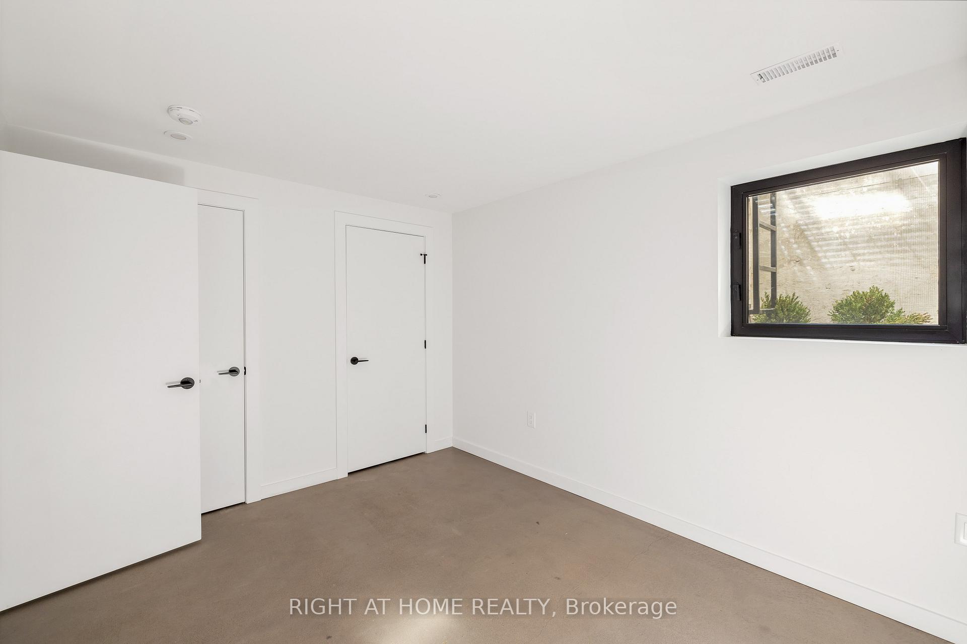 Photo 9 of Unit Unit #4, 86 Lansdowne Avenue, Toronto, Roncesvalles — HOMEH