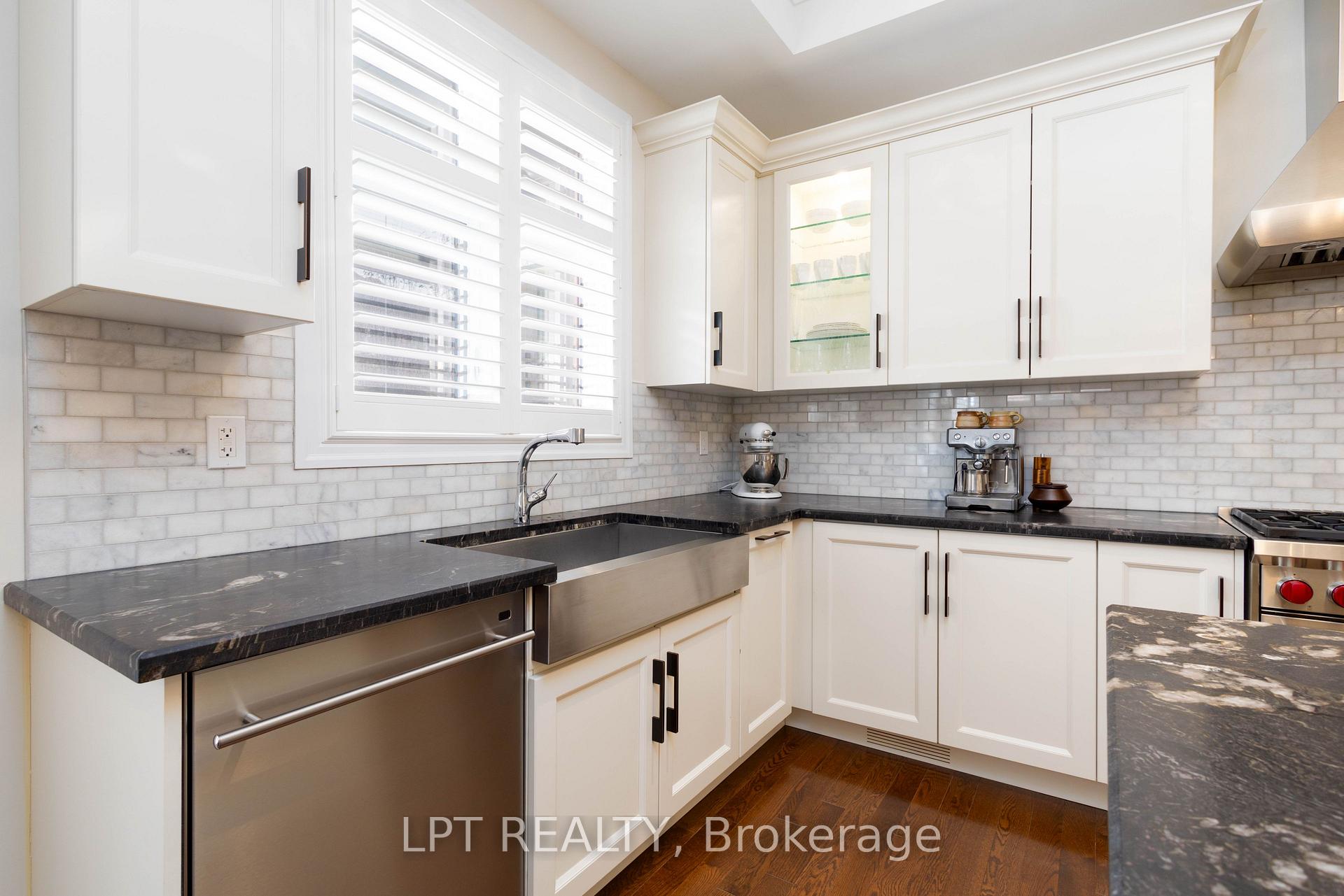 Photo 12 of 113 Burns Boulevard, King, King City — HOMEH