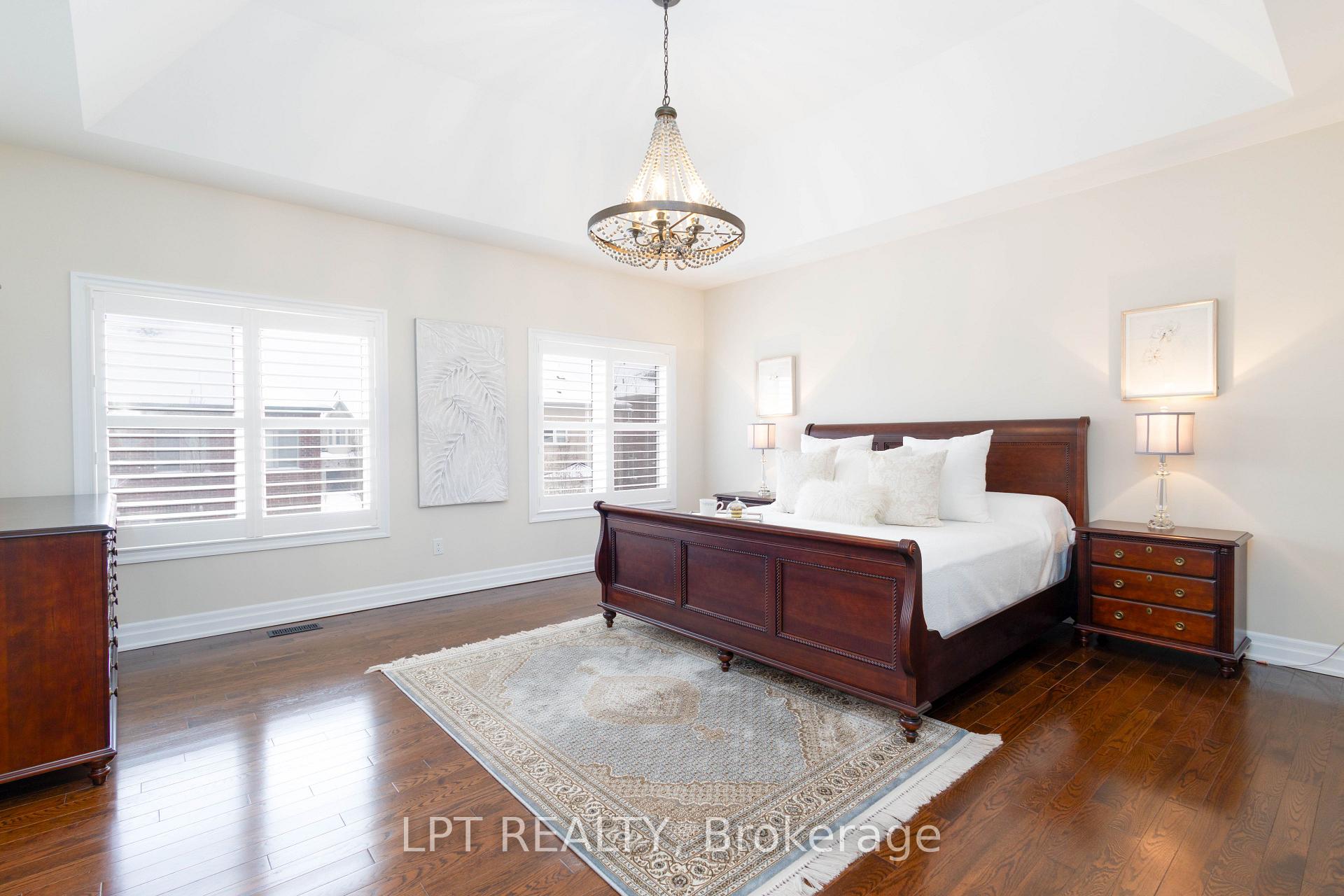 Photo 17 of 113 Burns Boulevard, King, King City — HOMEH