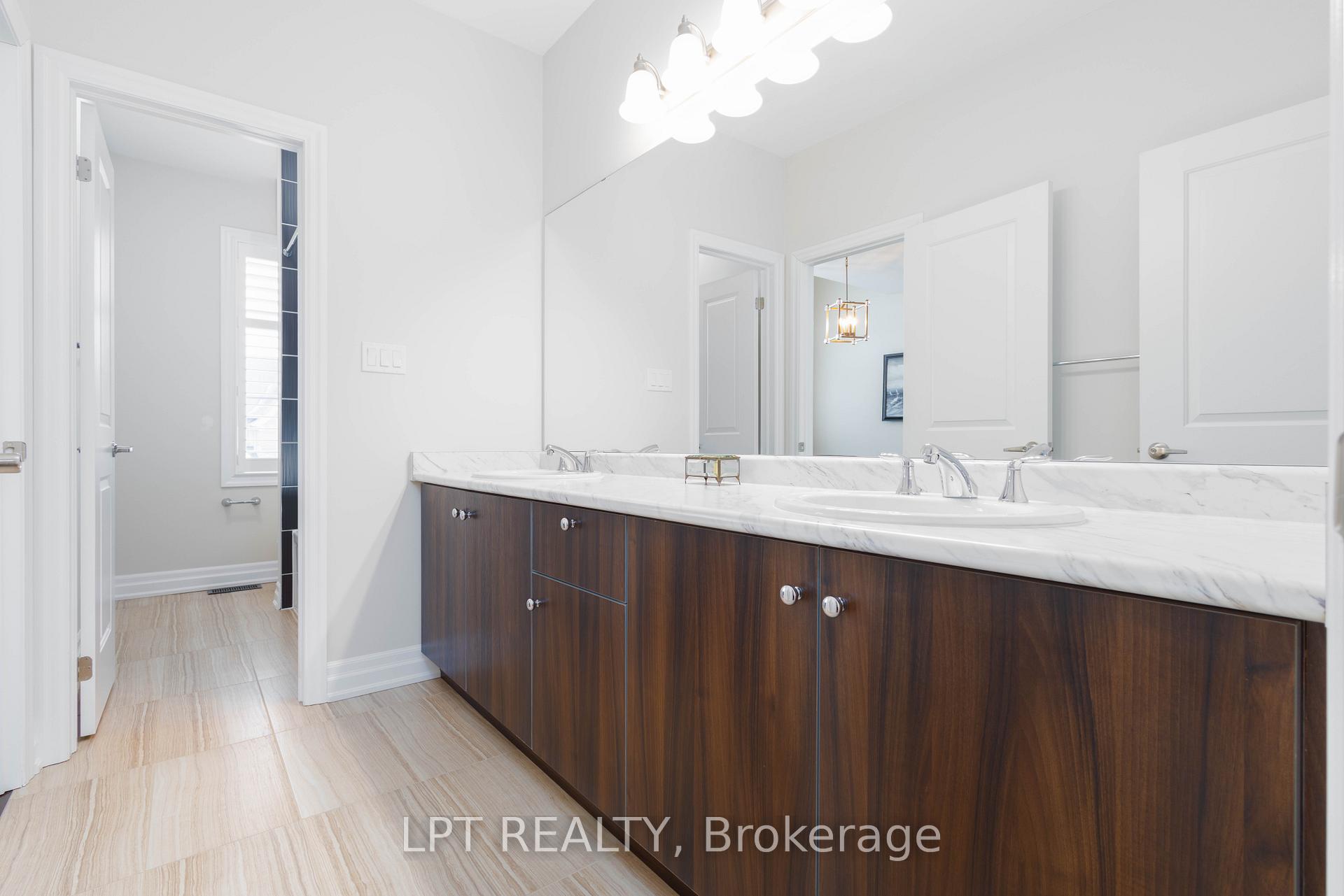 Photo 24 of 113 Burns Boulevard, King, King City — HOMEH