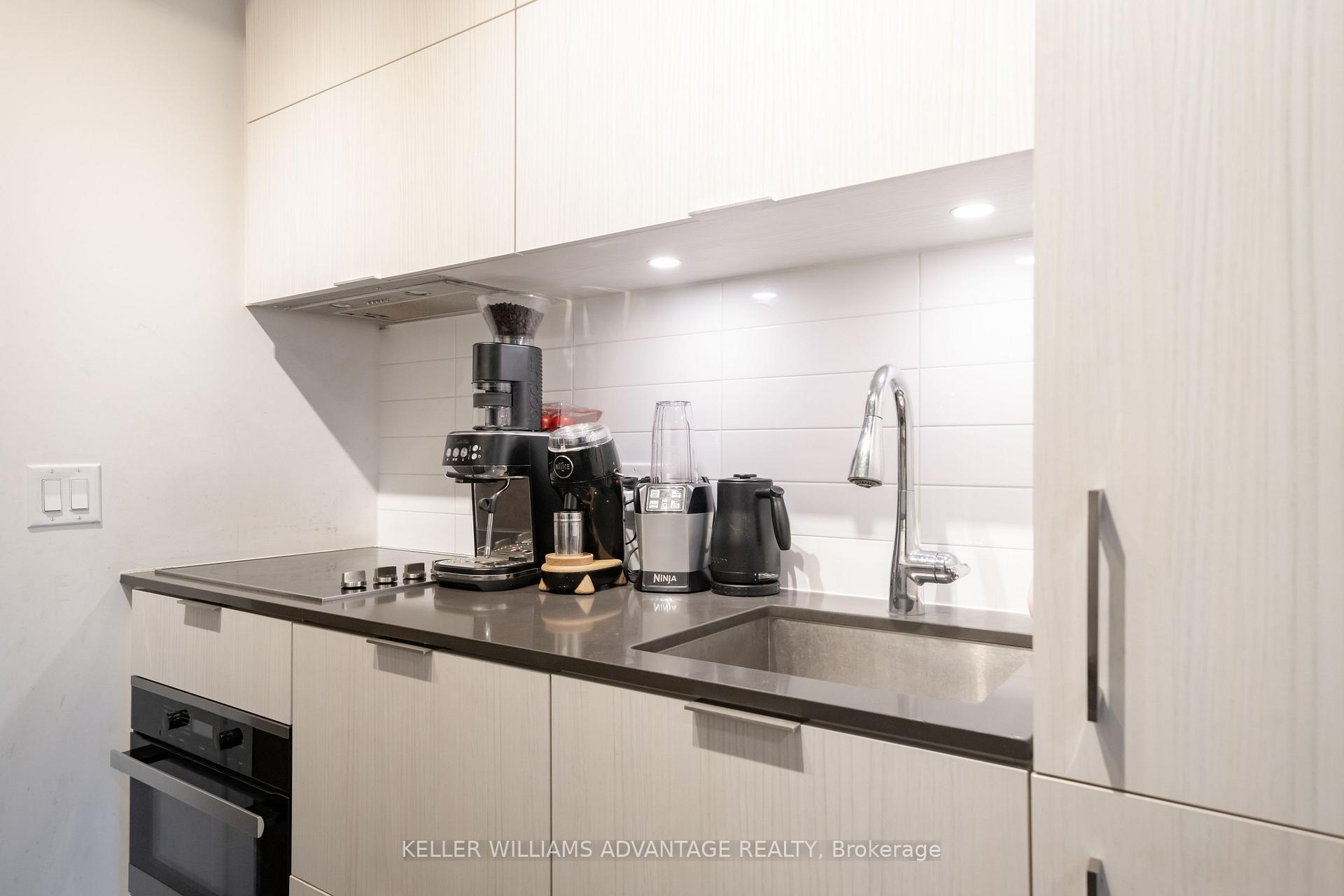 Photo 10 of Unit 1009, 20 Richardson Street, Toronto, Waterfront Communities — HOMEH
