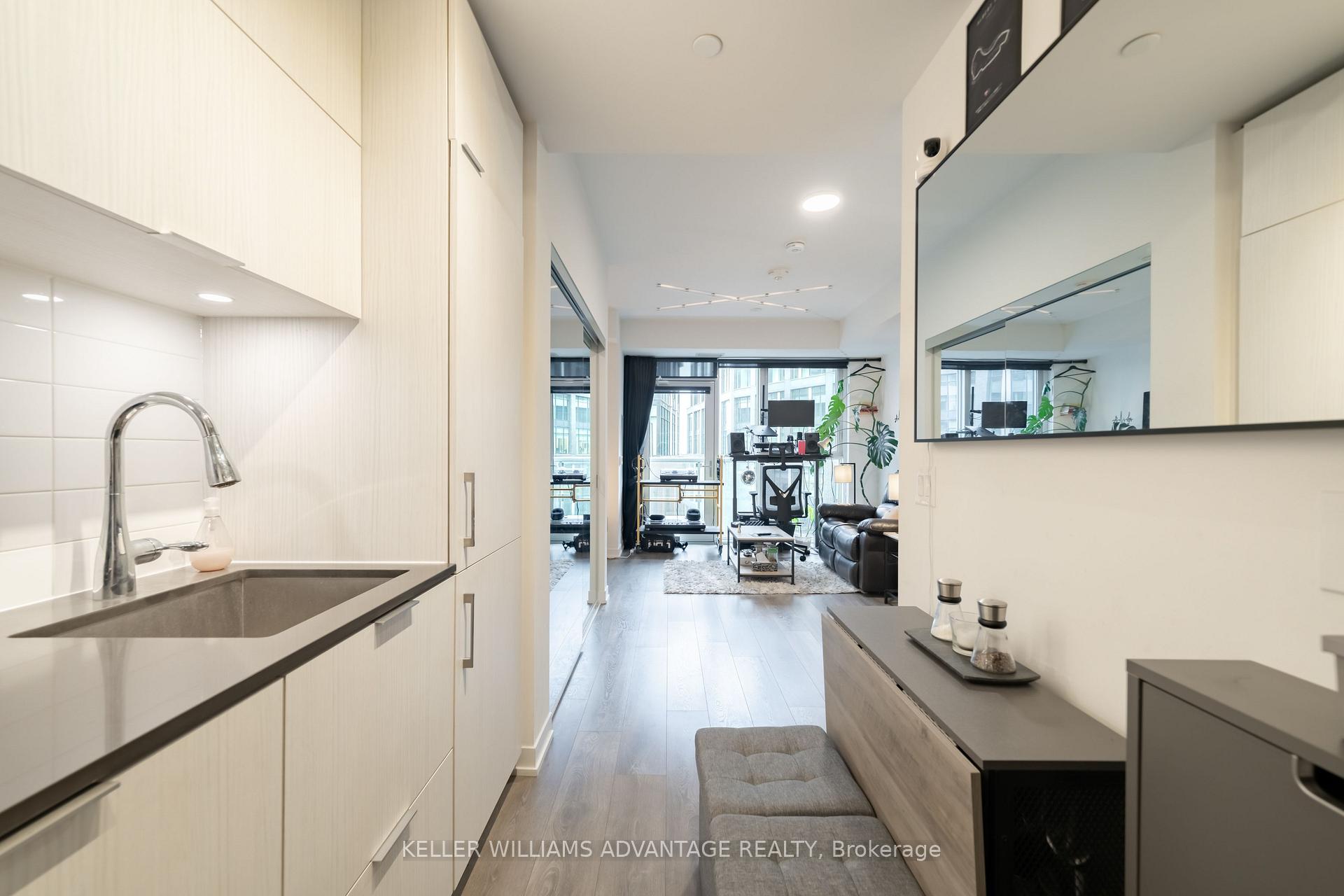 Photo 11 of Unit 1009, 20 Richardson Street, Toronto, Waterfront Communities — HOMEH