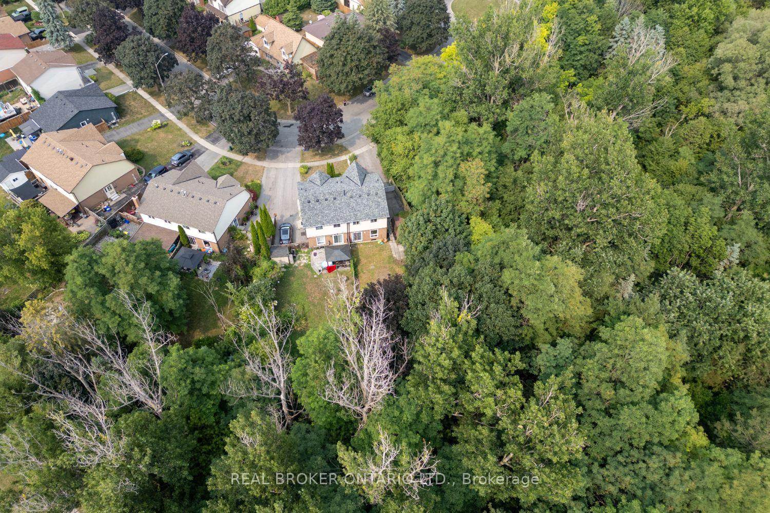 Photo 23 of 400 Wickham Court, Oshawa, Eastdale — HOMEH