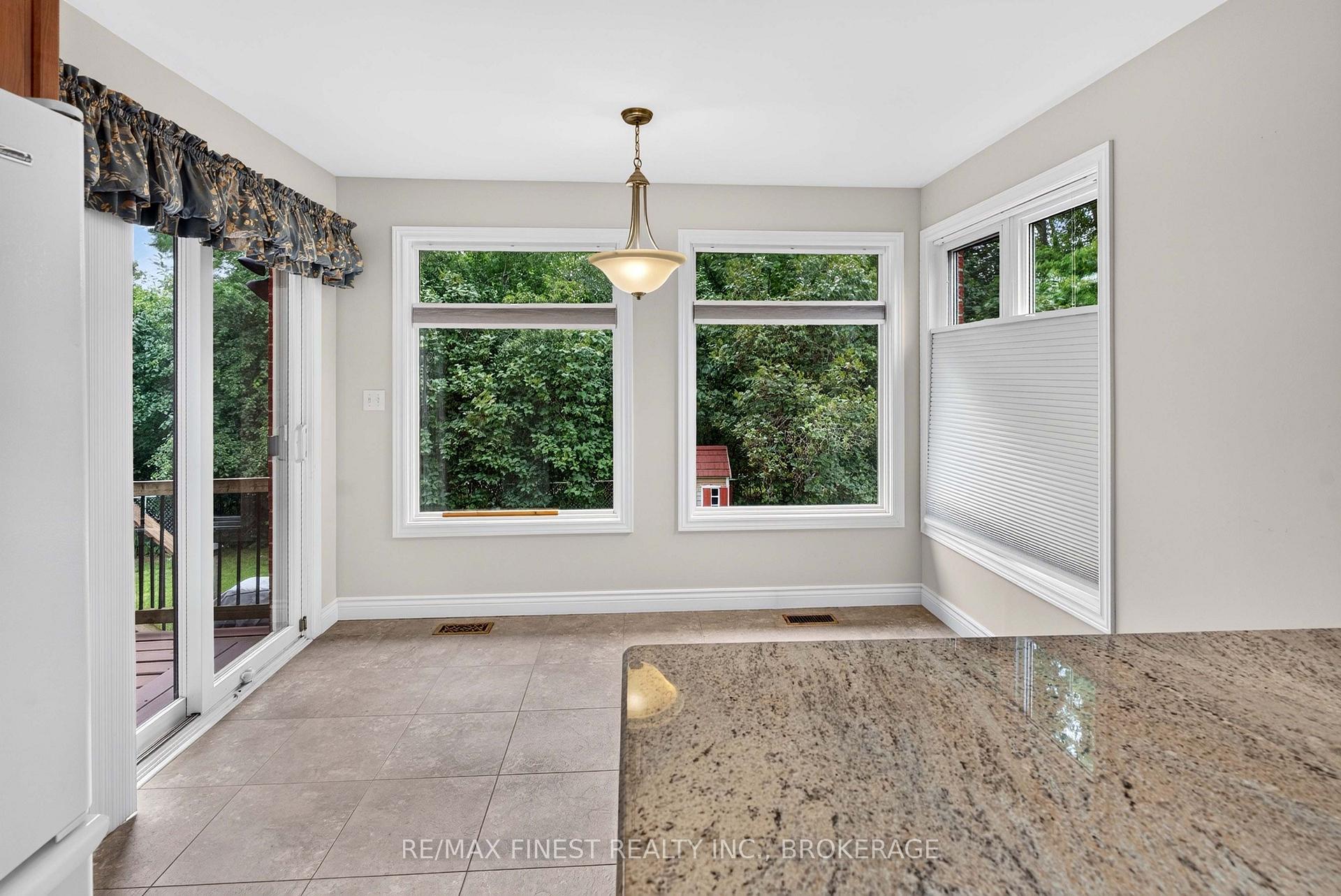 Photo 19 of 886 Bridle Path Crescent, Kingston, North of Taylor-Kidd Blvd — HOMEH