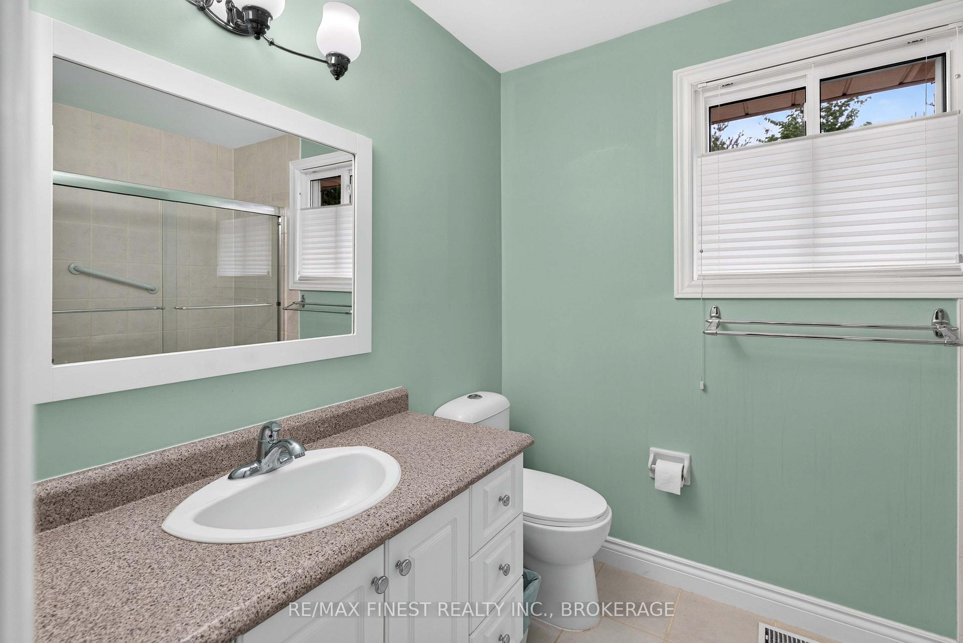 Photo 34 of 886 Bridle Path Crescent, Kingston, North of Taylor-Kidd Blvd — HOMEH