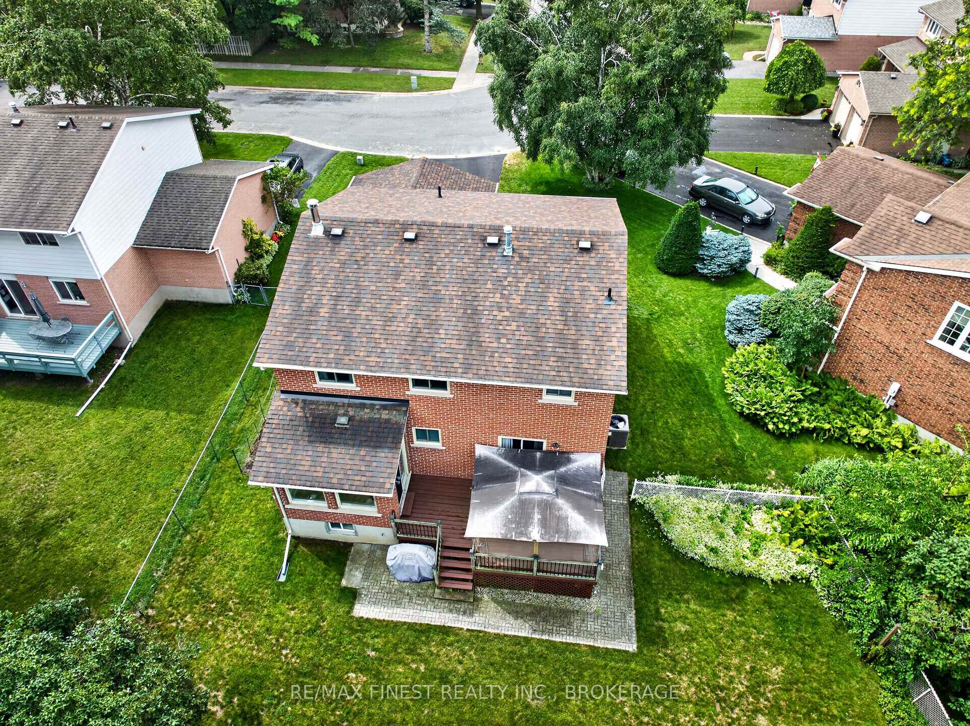 Photo 46 of 886 Bridle Path Crescent, Kingston, North of Taylor-Kidd Blvd — HOMEH