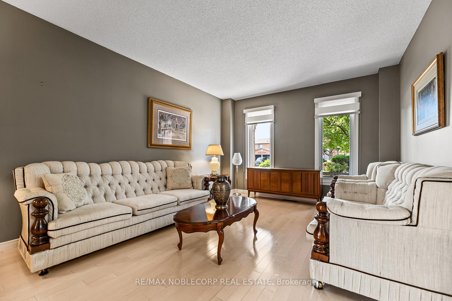 Photo 7 of 24 Egan Crescent, Caledon, Bolton North — HOMEH