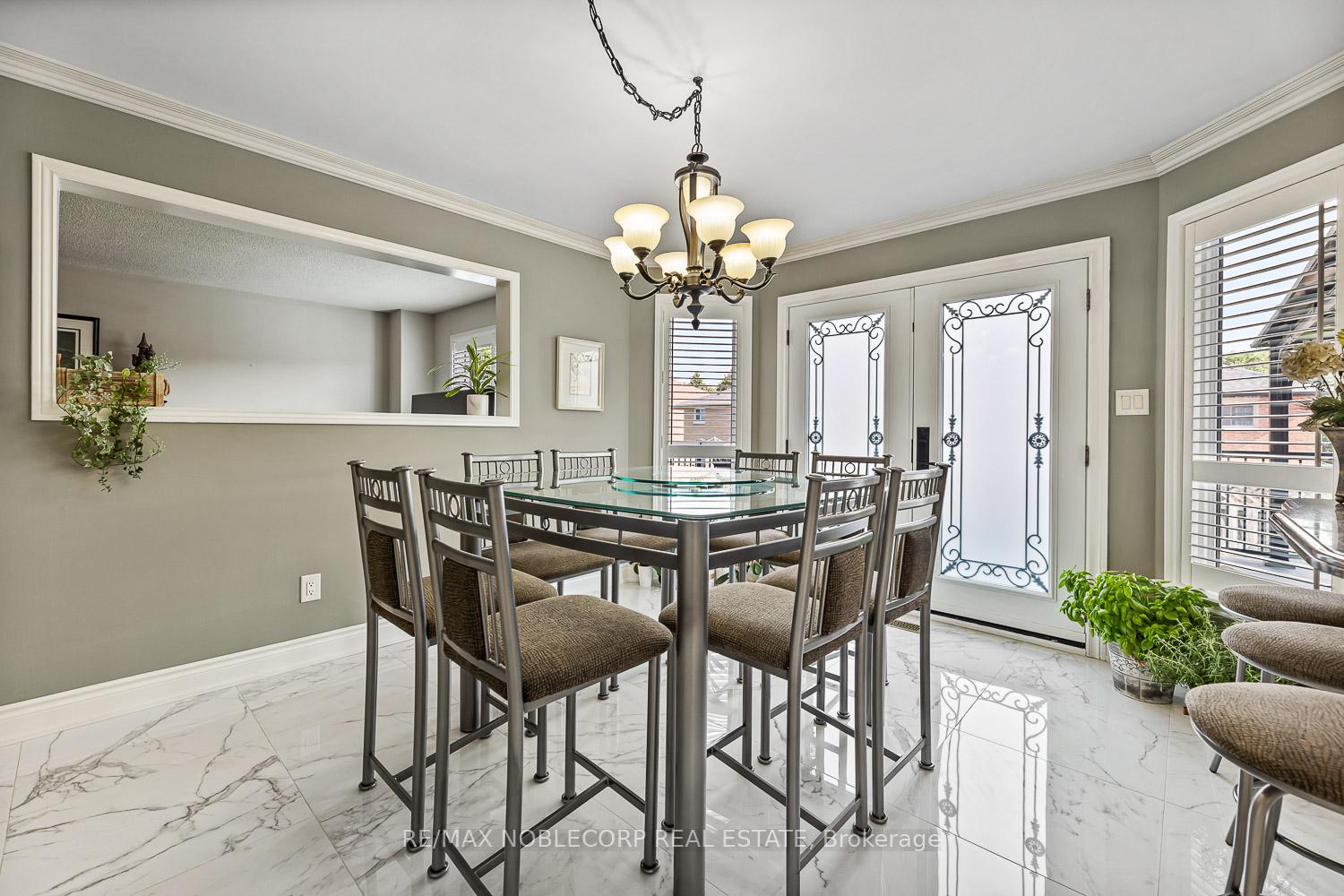 Photo 12 of 24 Egan Crescent, Caledon, Bolton North — HOMEH