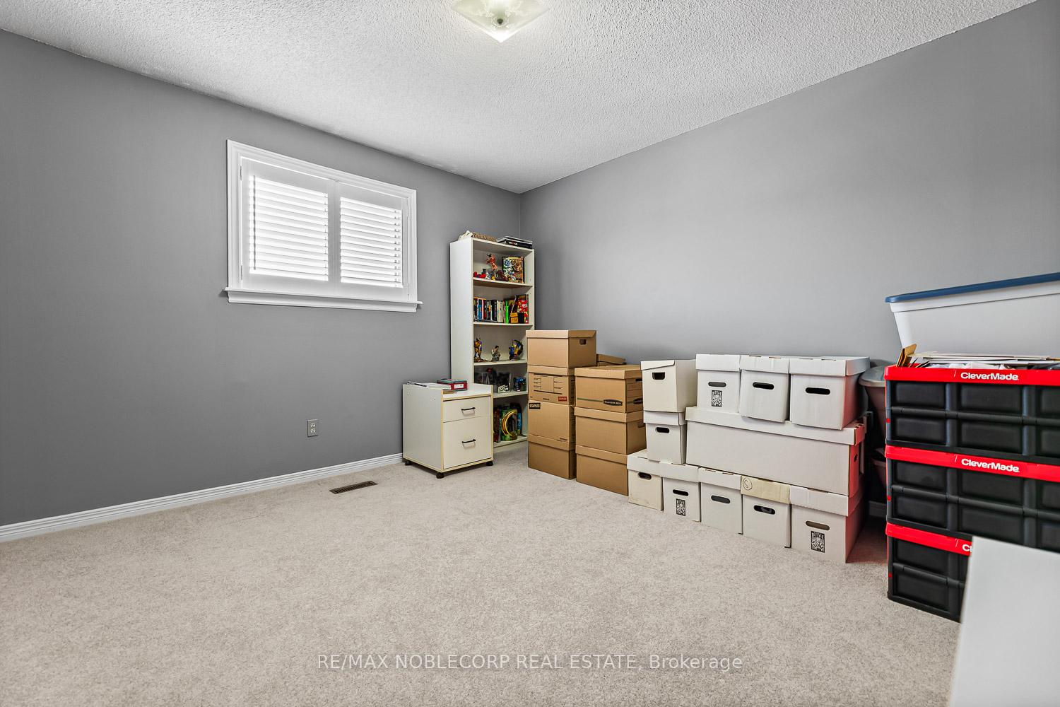 Photo 21 of 24 Egan Crescent, Caledon, Bolton North — HOMEH