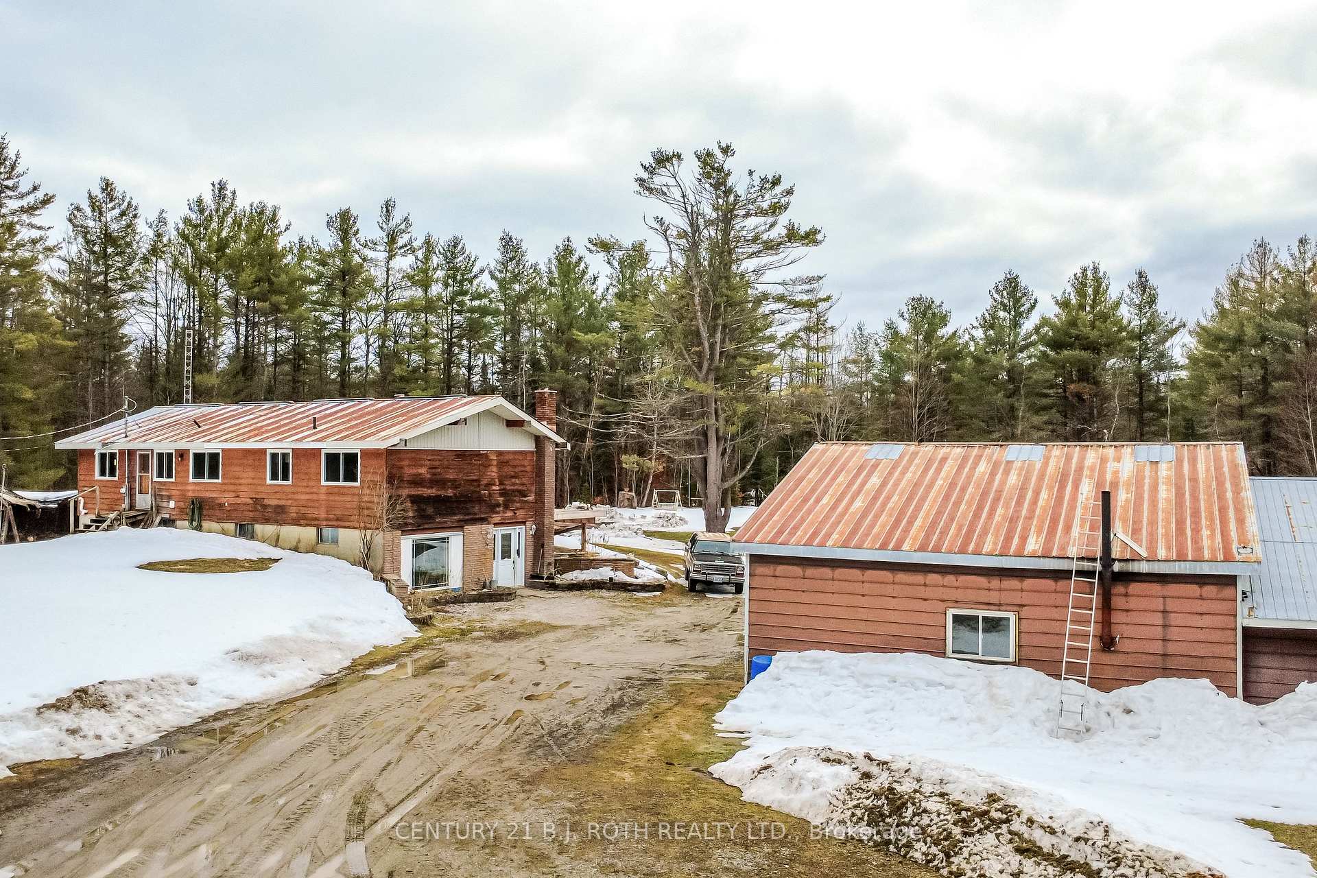 Photo 3 of 444 Monck Road, Kawartha Lakes, Dalton — HOMEH