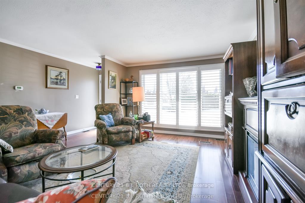 Photo 12 of 8 Sandra Drive, Orillia — HOMEH