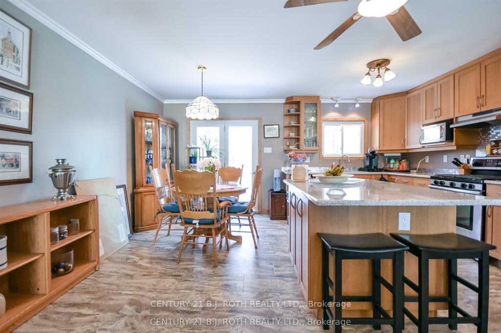 Photo 16 of 8 Sandra Drive, Orillia — HOMEH