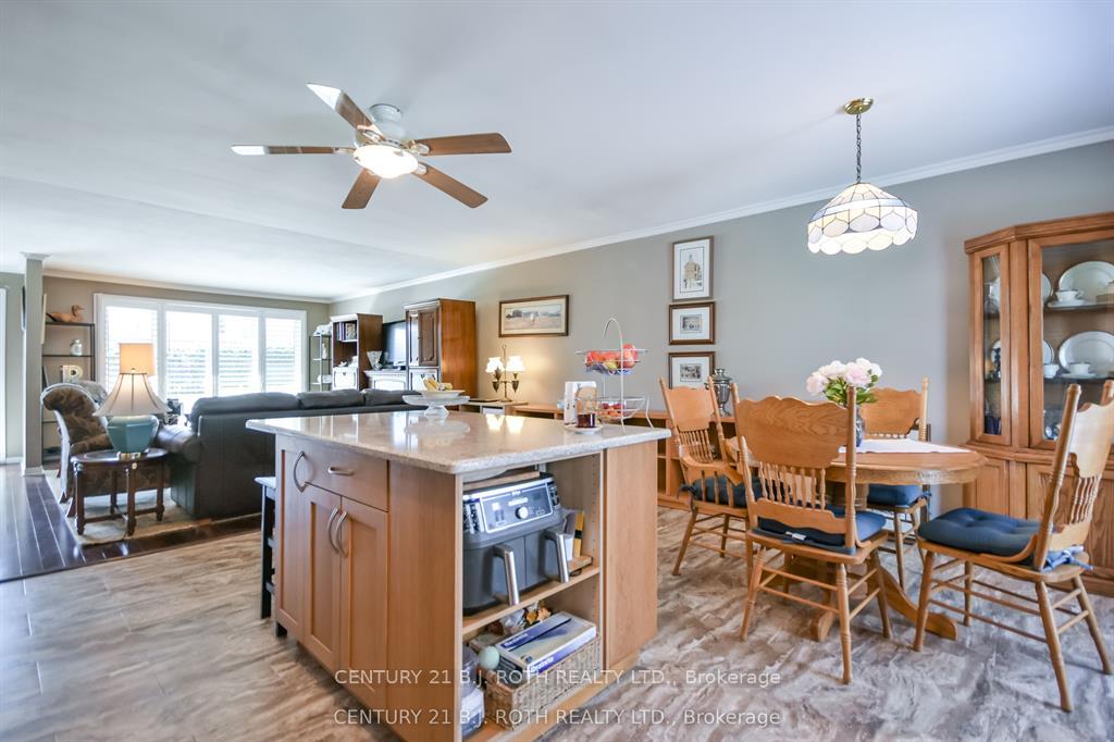 Photo 18 of 8 Sandra Drive, Orillia — HOMEH