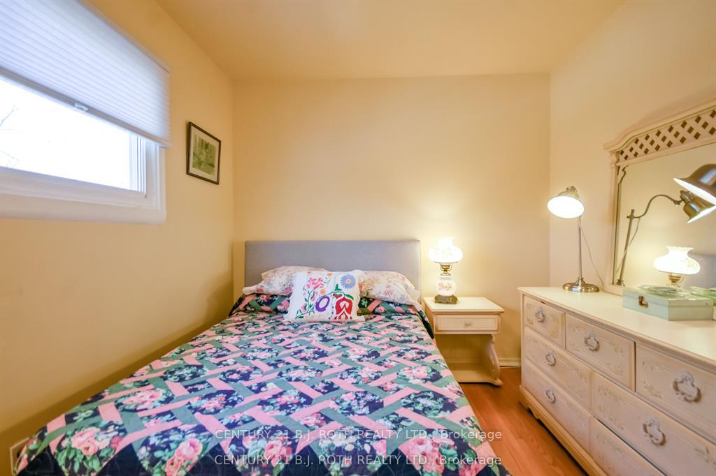 Photo 22 of 8 Sandra Drive, Orillia — HOMEH