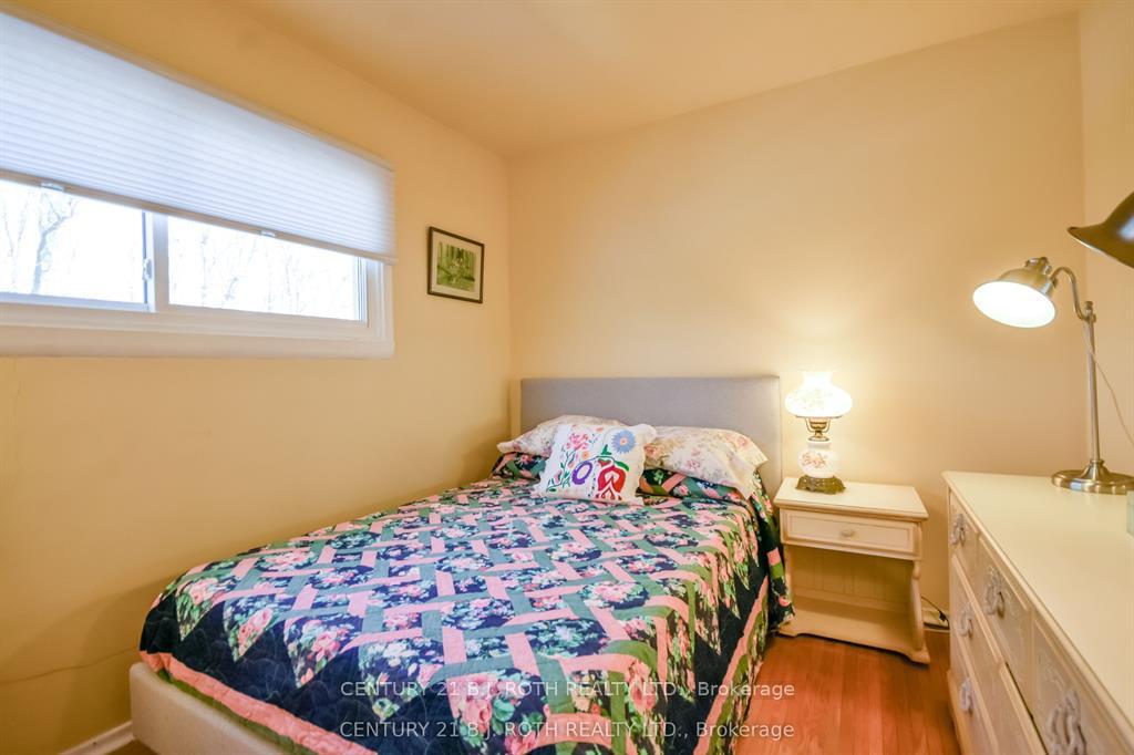 Photo 23 of 8 Sandra Drive, Orillia — HOMEH