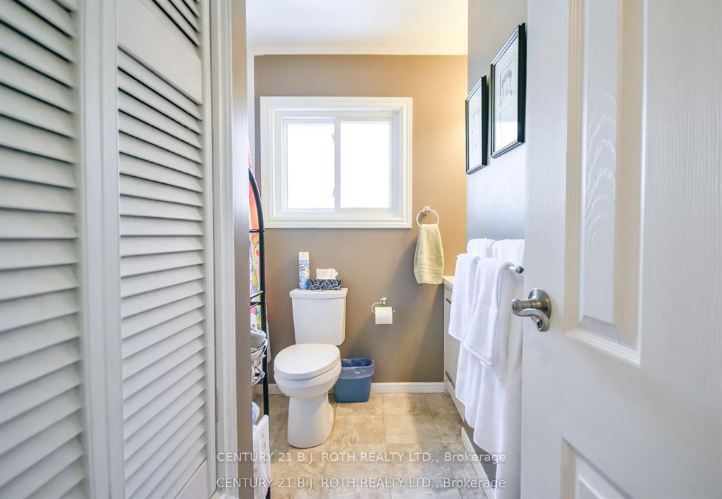 Photo 25 of 8 Sandra Drive, Orillia — HOMEH