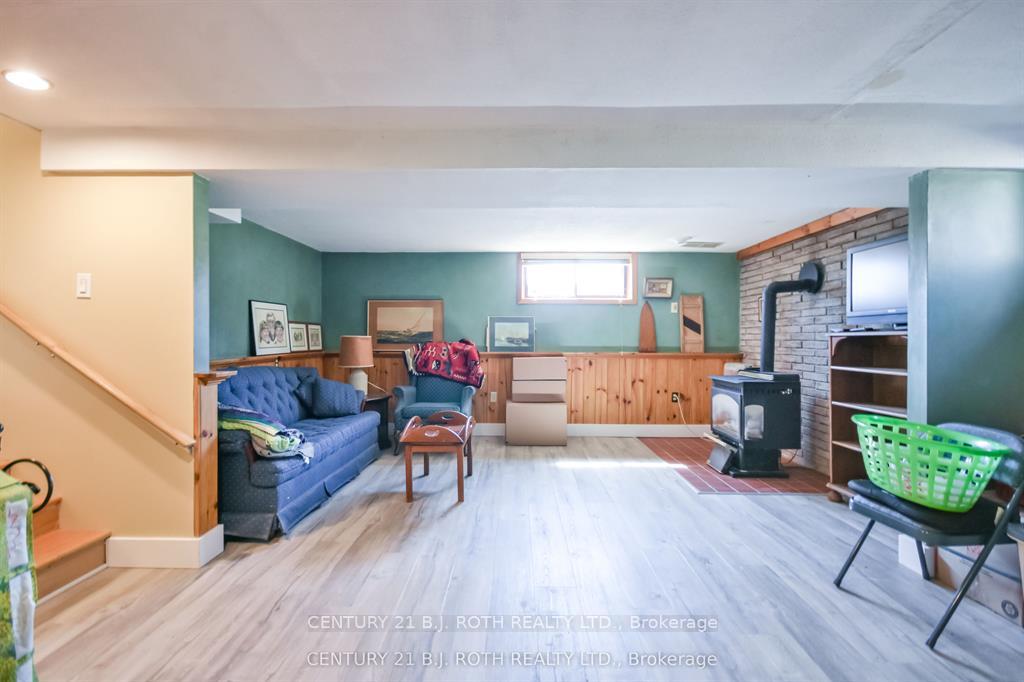 Photo 32 of 8 Sandra Drive, Orillia — HOMEH