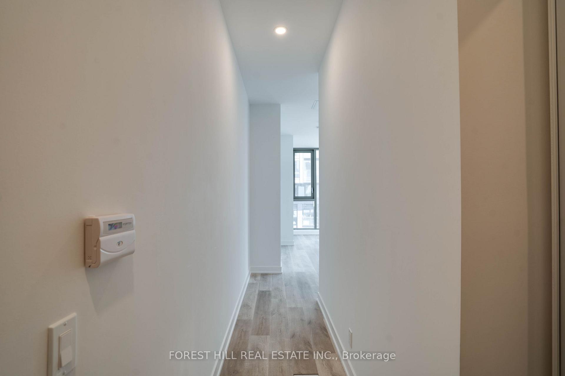 Photo 3 of Unit 702, 88 Queen Street, Toronto, Bay Street Corridor — HOMEH