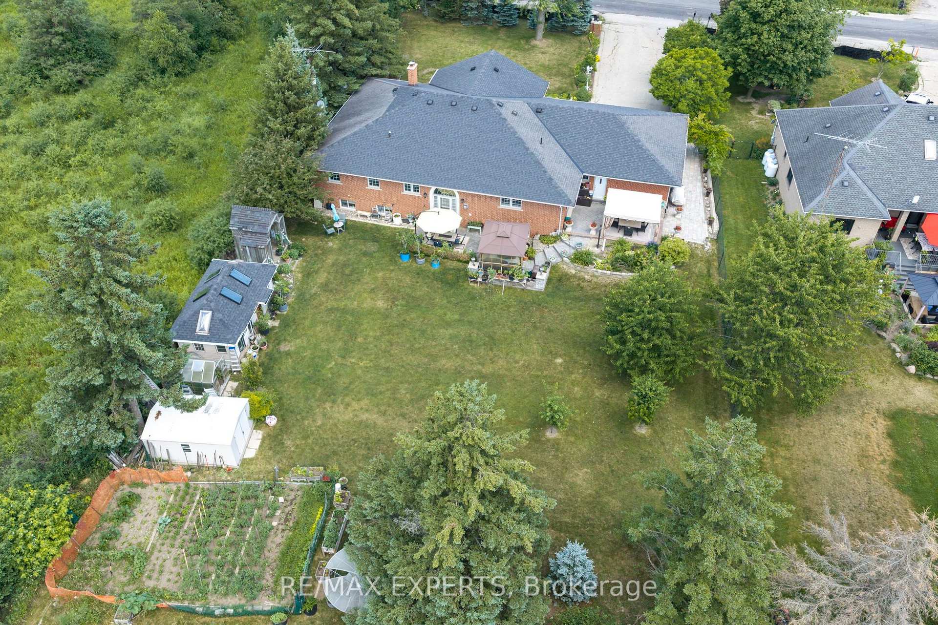 Photo 5 of 12792 Humber Station Road, Caledon, Rural Caledon — HOMEH