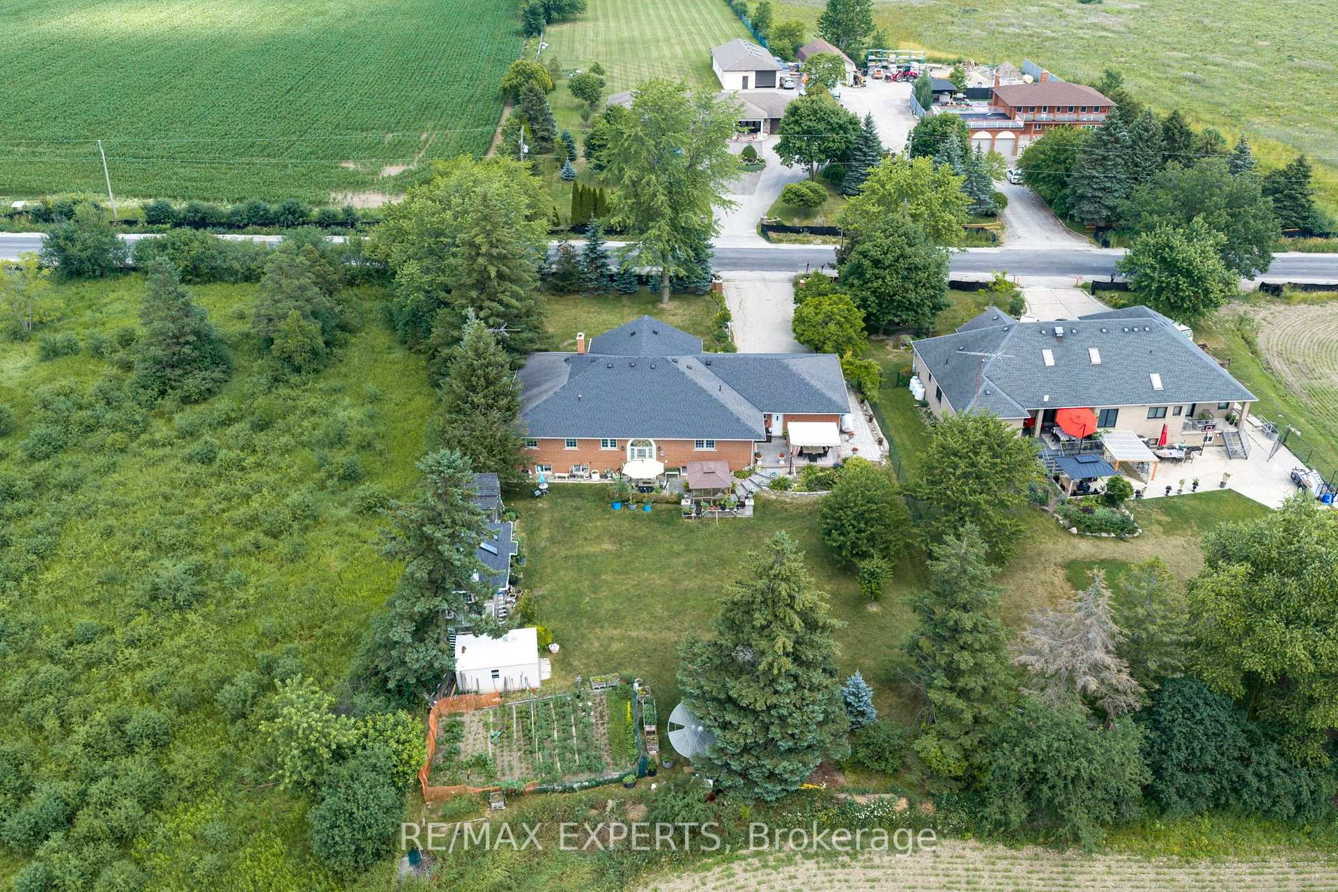 Photo 6 of 12792 Humber Station Road, Caledon, Rural Caledon — HOMEH