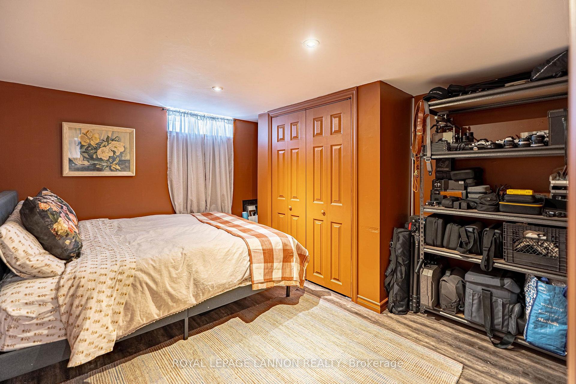 Photo 3 of 2029 Hamilton Ave., Thunder Bay, Hyde Park — HOMEH